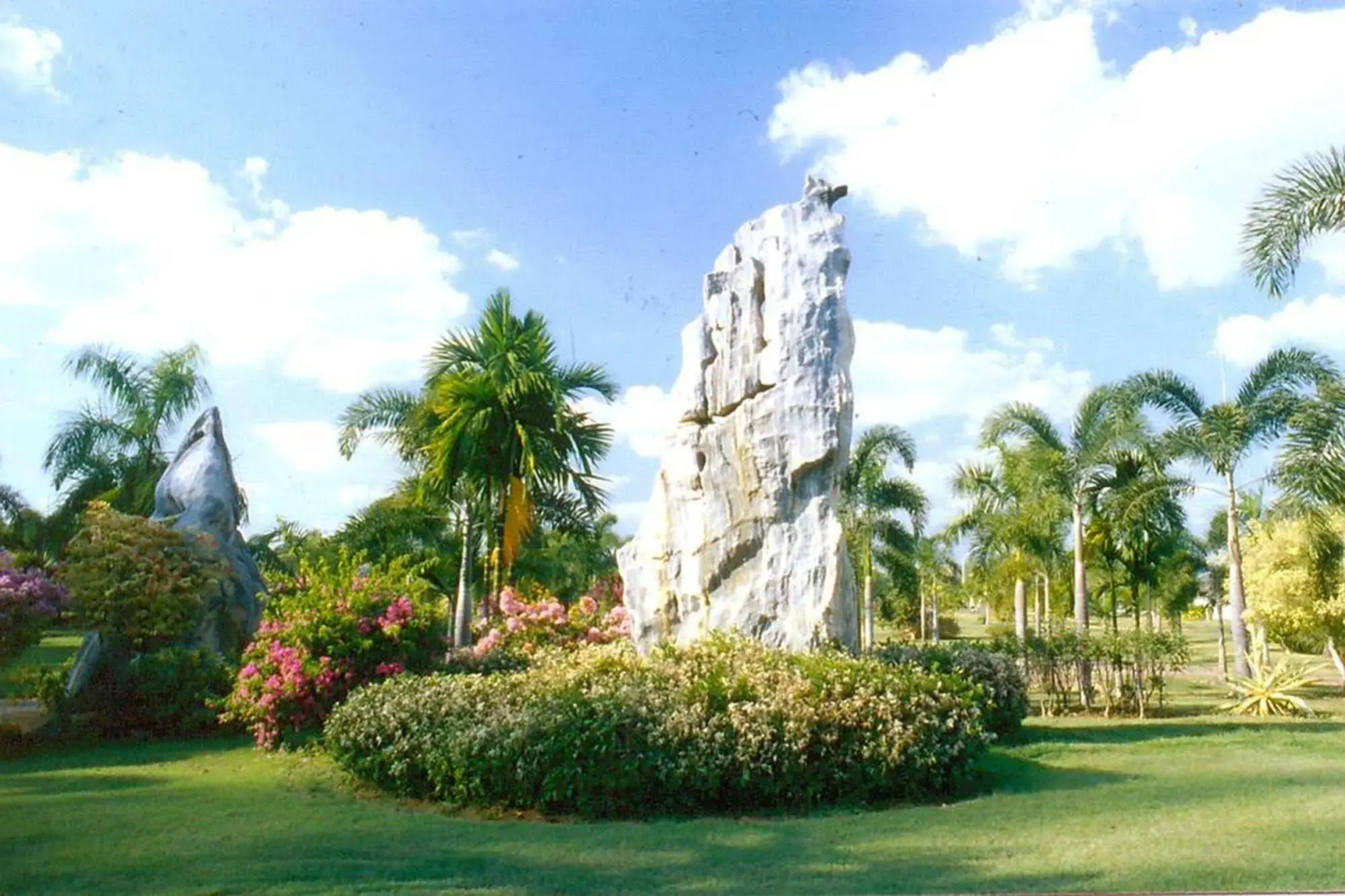 Rock Garden Beach Resort