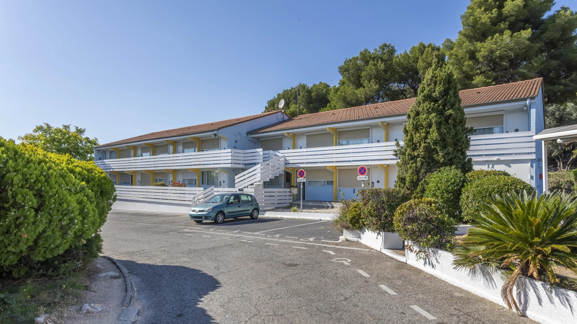 Campanile NATURE - Marseille Saint-Antoine