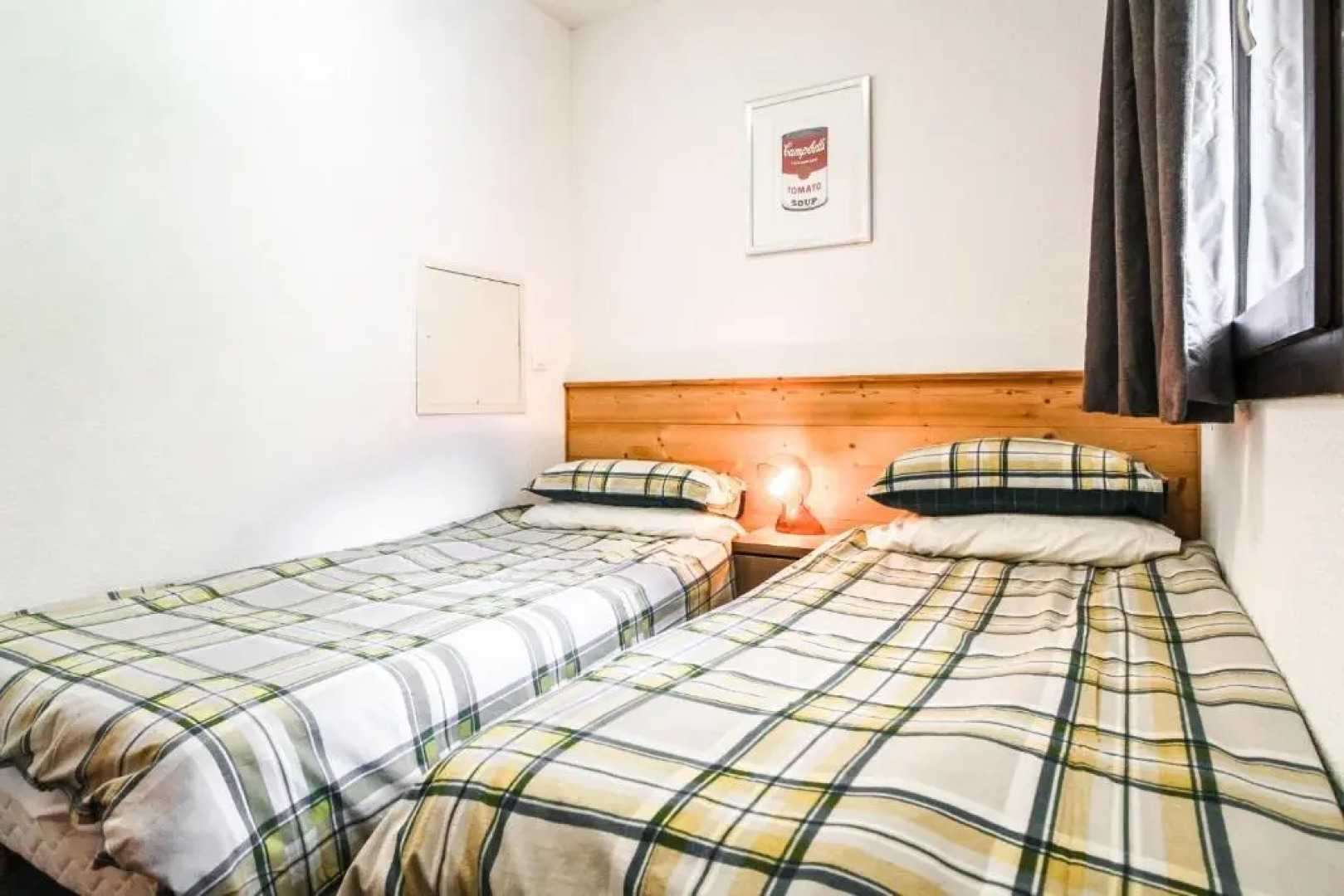 Penthouse 3-bedroom apartment, mountain views, large terrasse, piste access