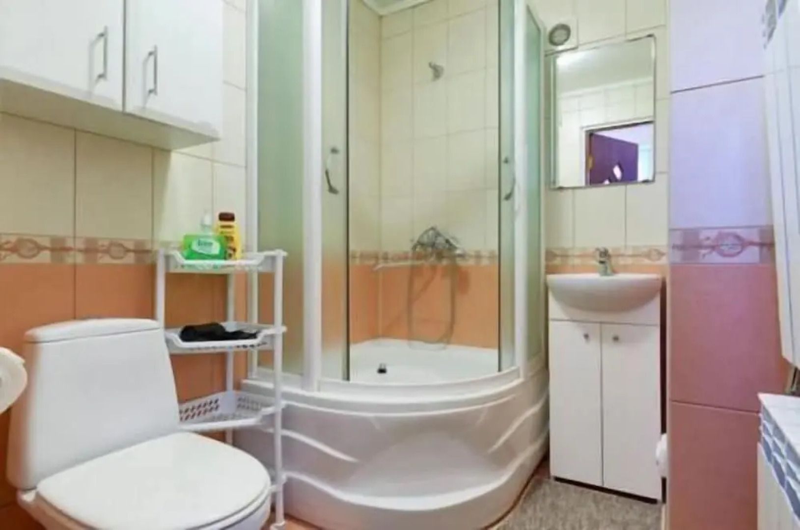 Boryspil Airport Sleep&Fly GuestHouse