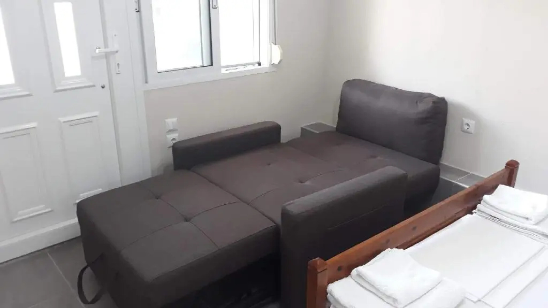 Stathoris Deluxe Studio