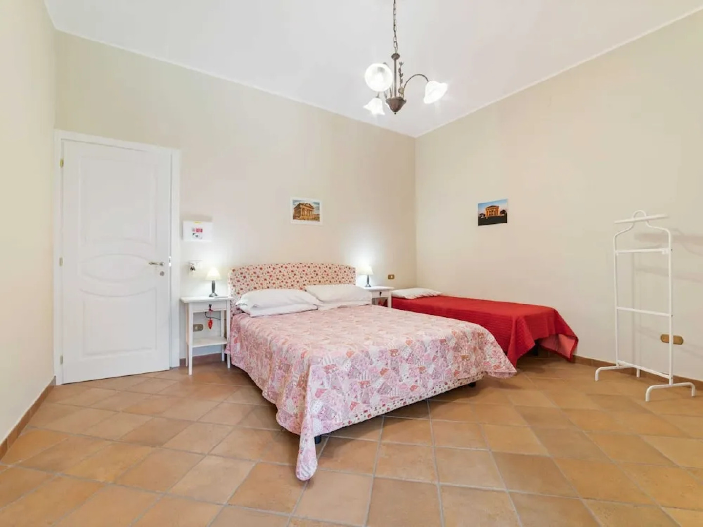 Villa With Pool Near Paestum