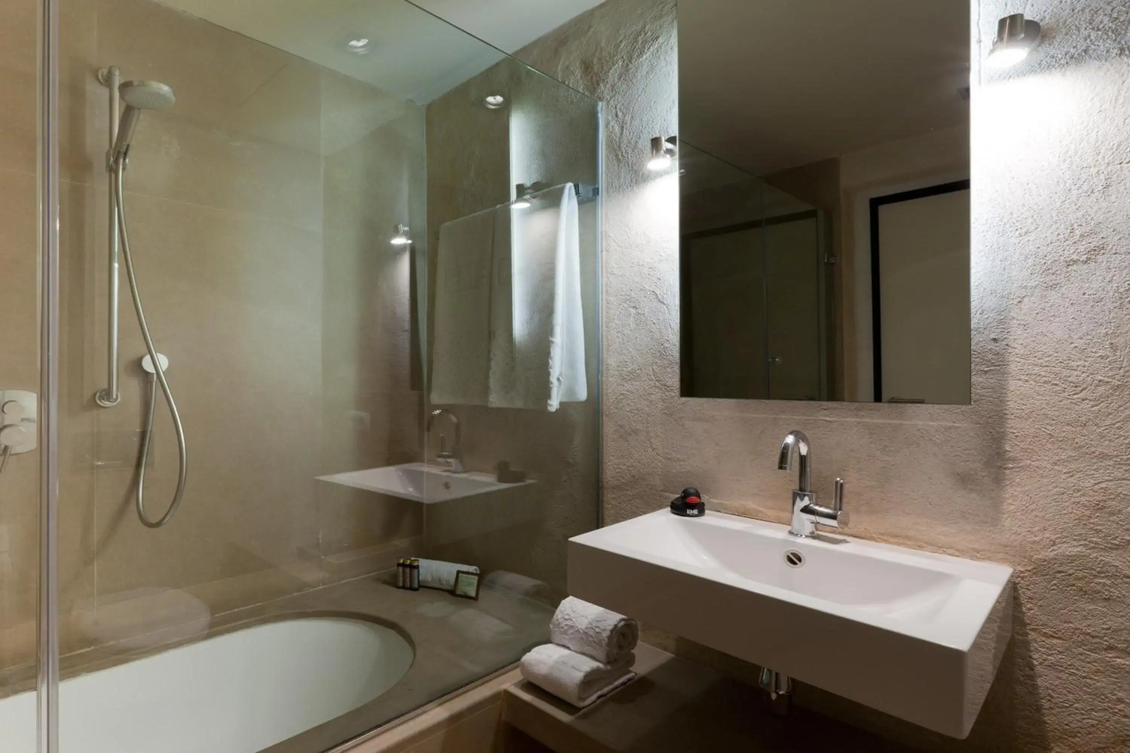 EME Catedral Mercer Hotel