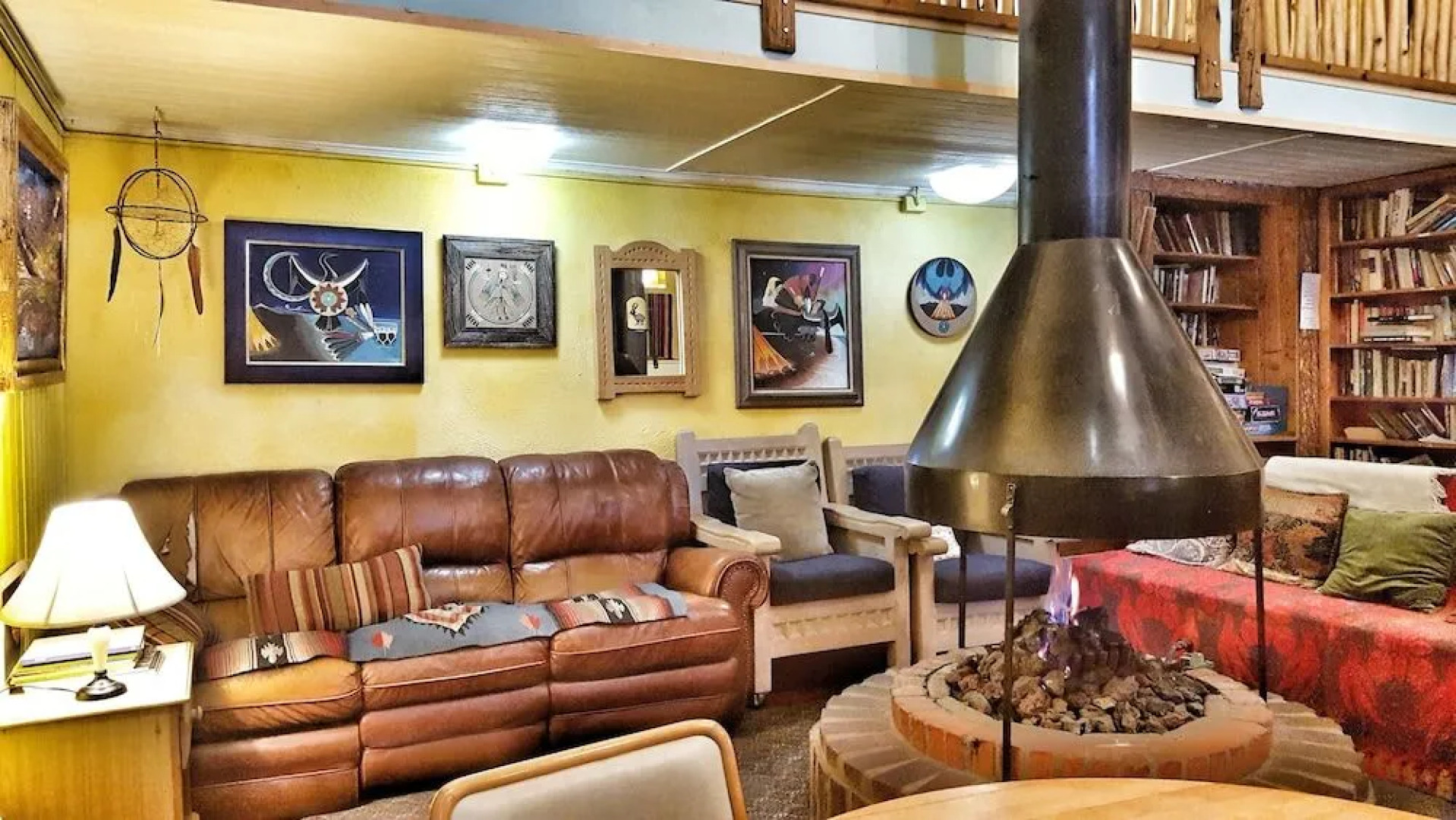 SnowMansion Taos Adventure Lodge