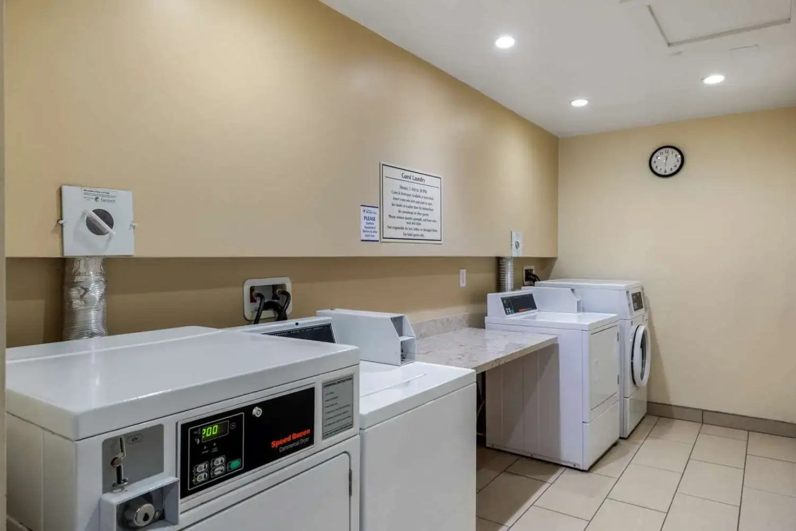 Best Western Plus South Coast Inn