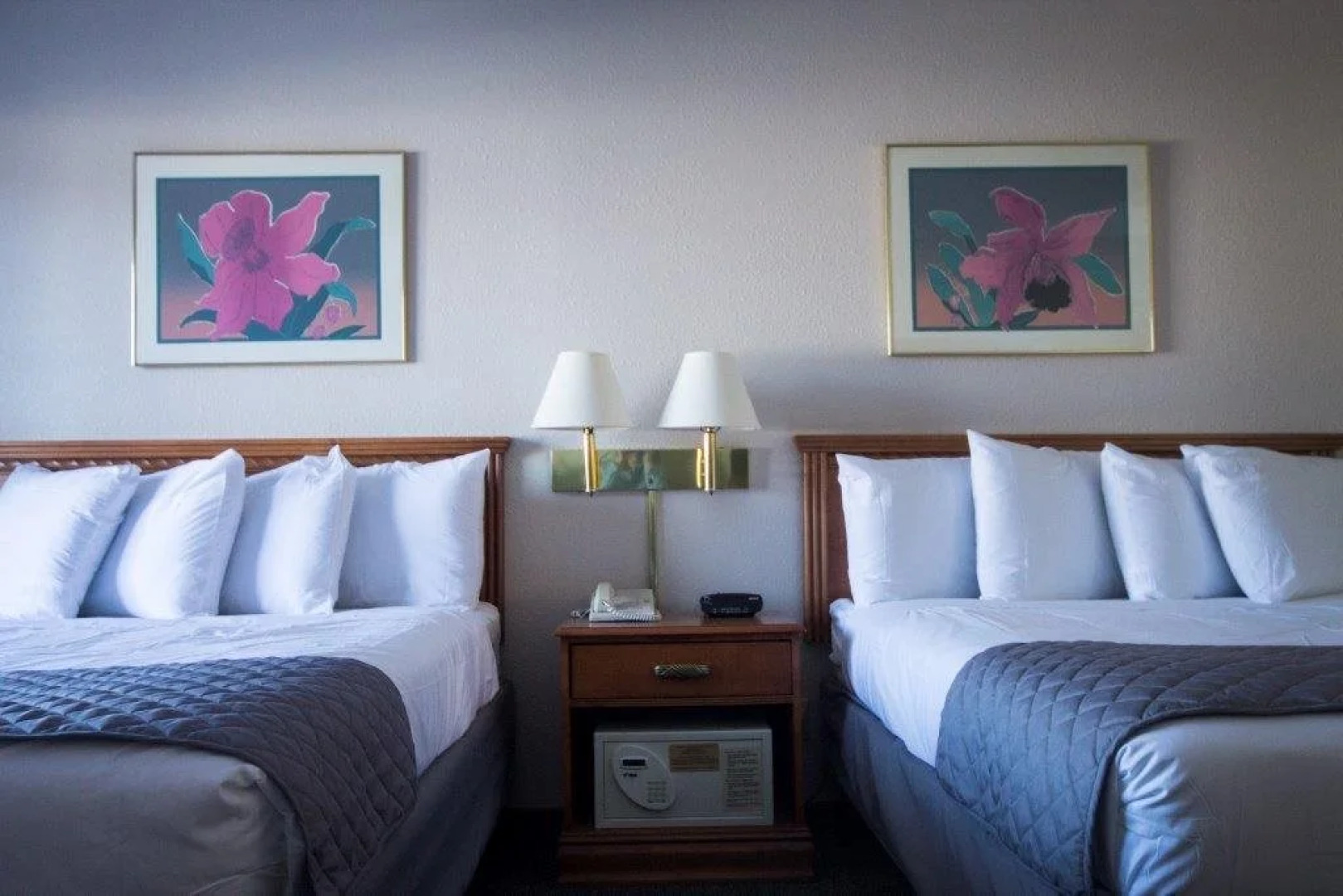 Polynesian Hotel & Suites Wisconsin Dells/Lake Delton