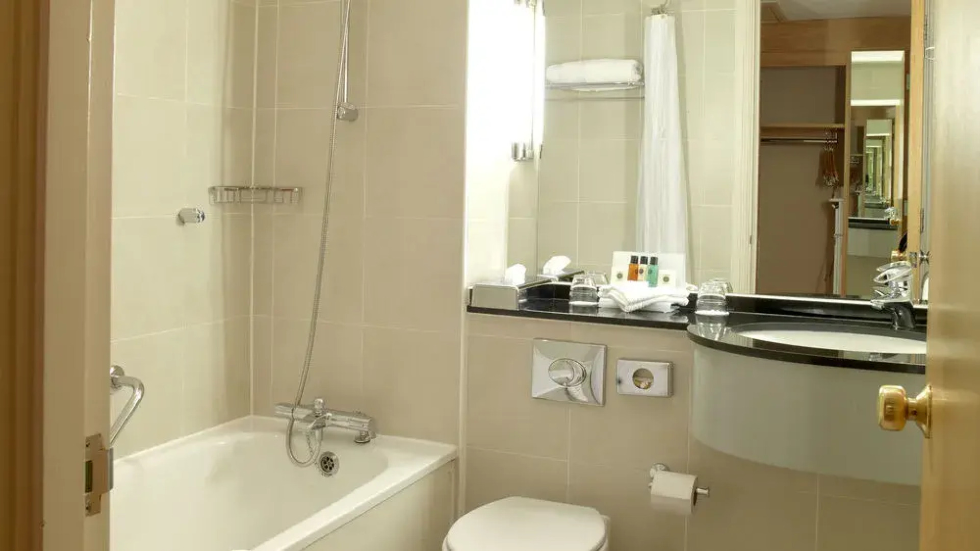 Moat House International Chester