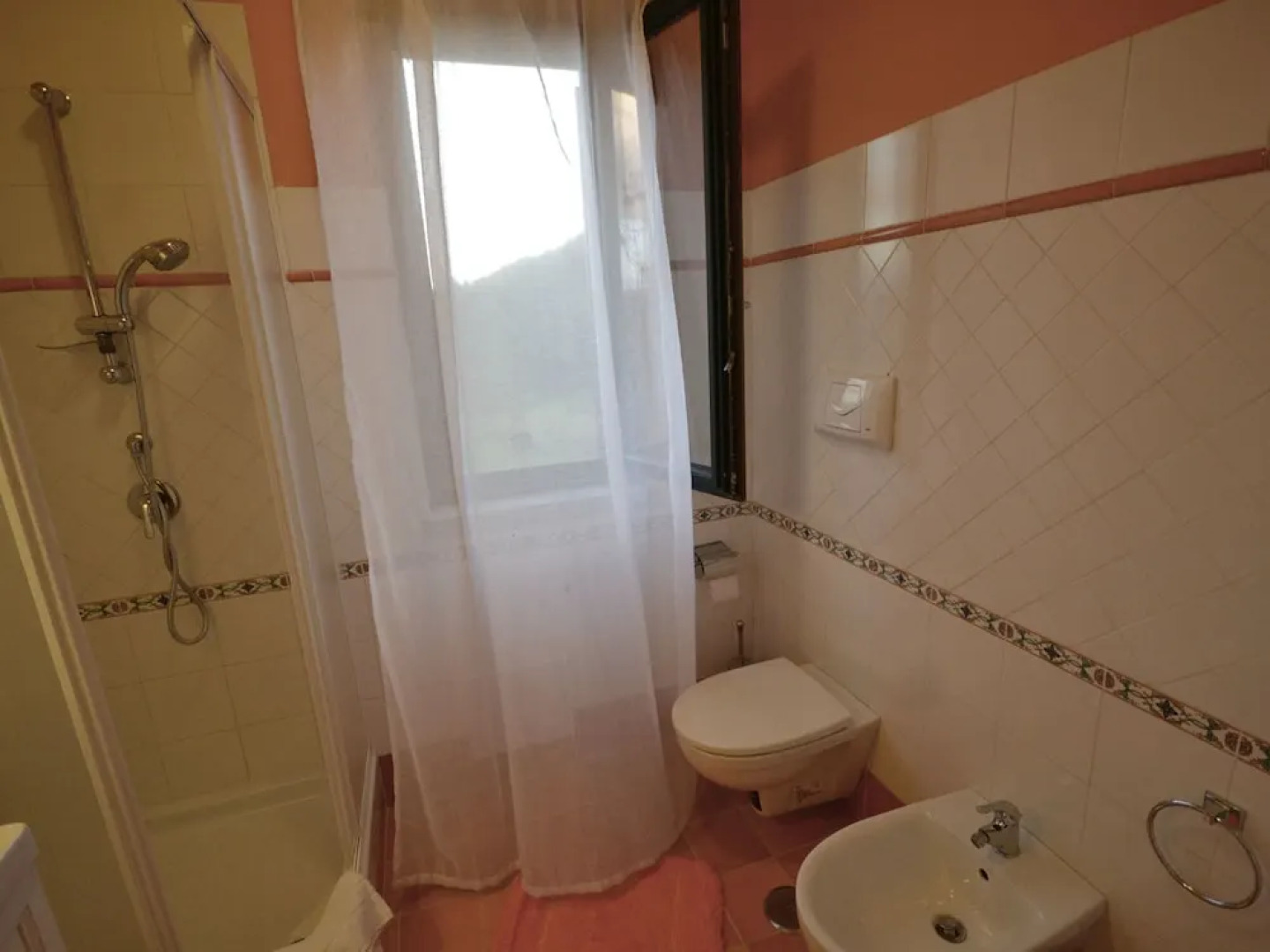 Spacious Holiday Home in Santa Lucia with Swimming Pool