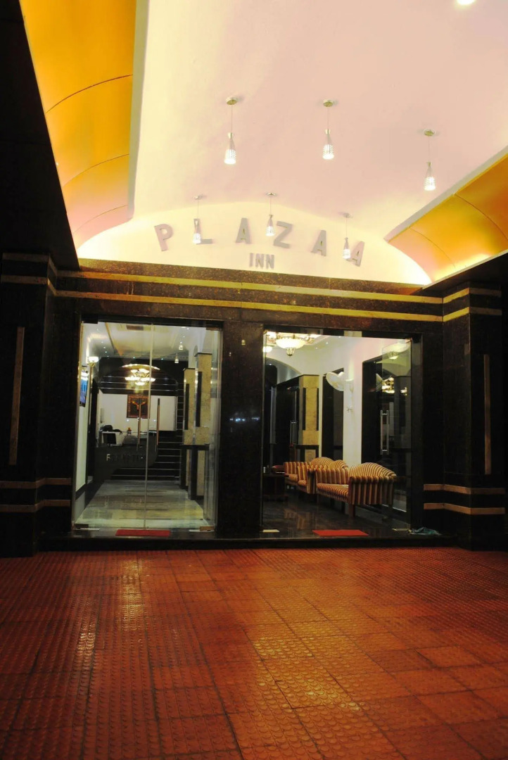 Plazaa Inn