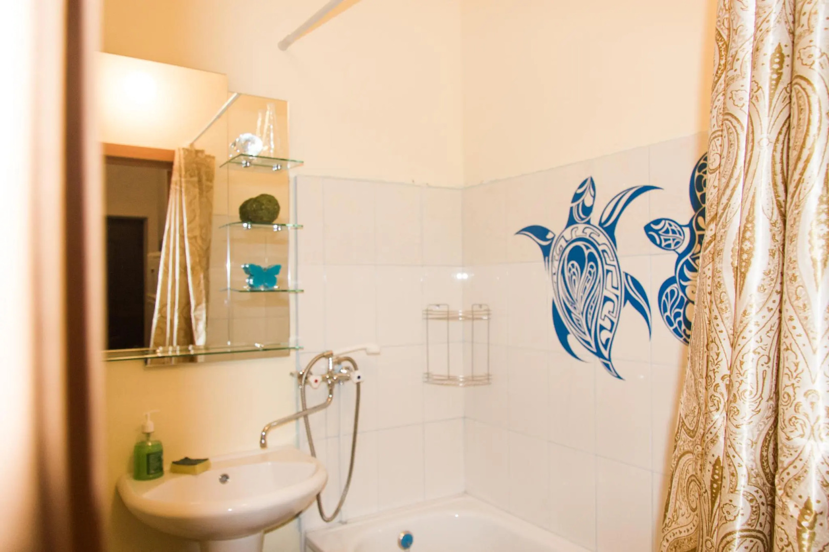 ИНЬ-ЯНЬ Мини-Отель на 8 Марта