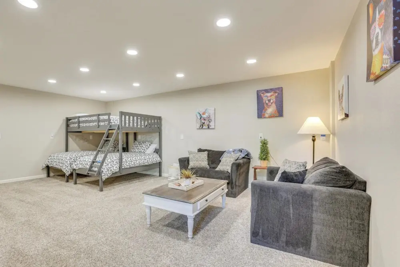 Hike, Sled & Snowshoe! Family Retreat in Payson