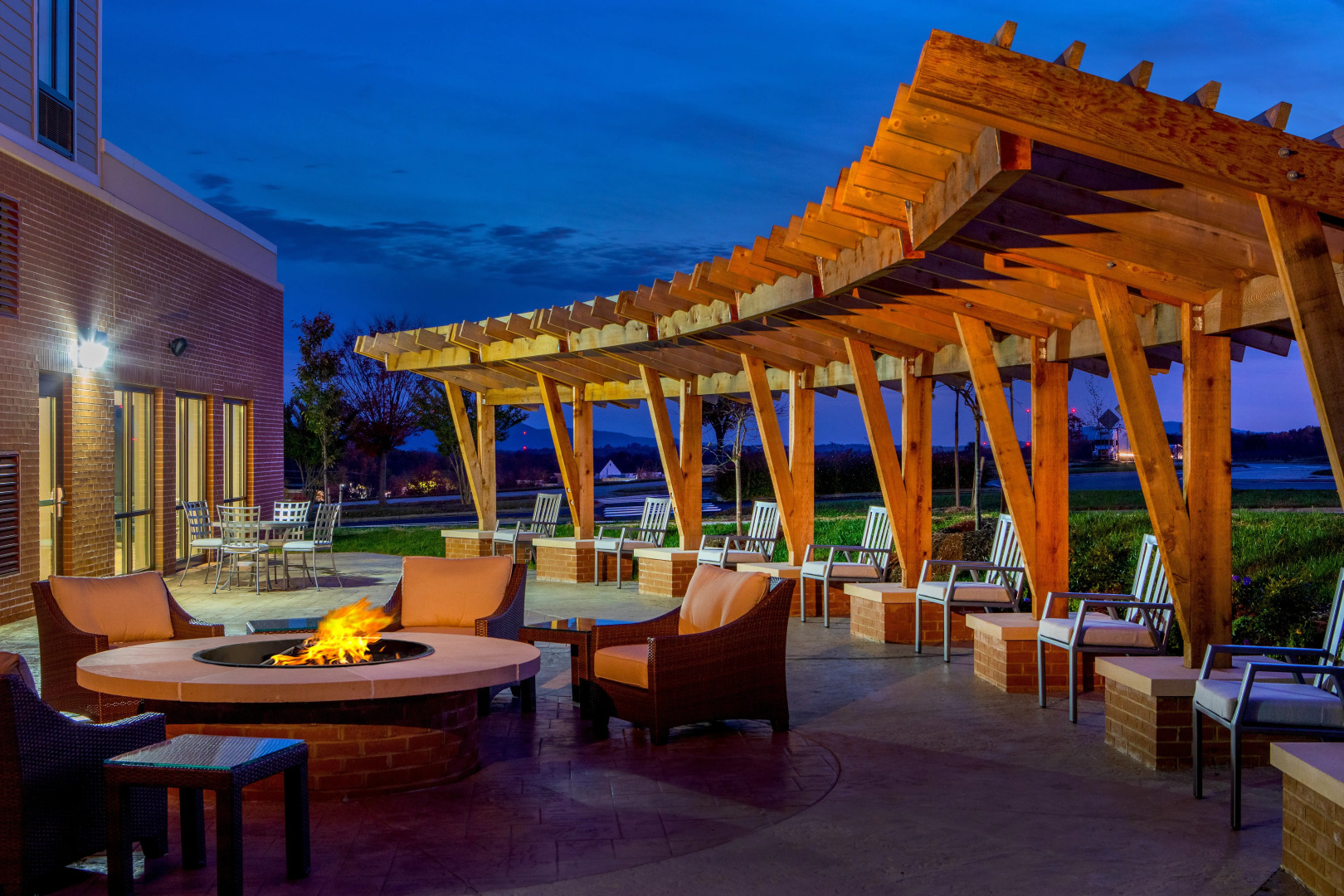 Staybridge Suite Charlottesville Airport