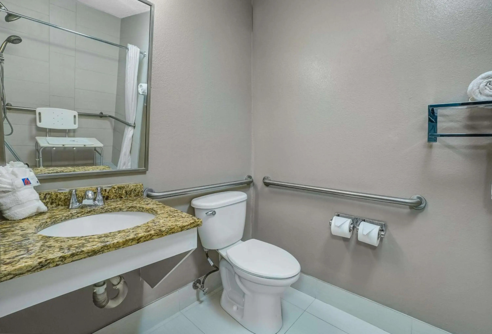 Motel 6 Front Royal, VA