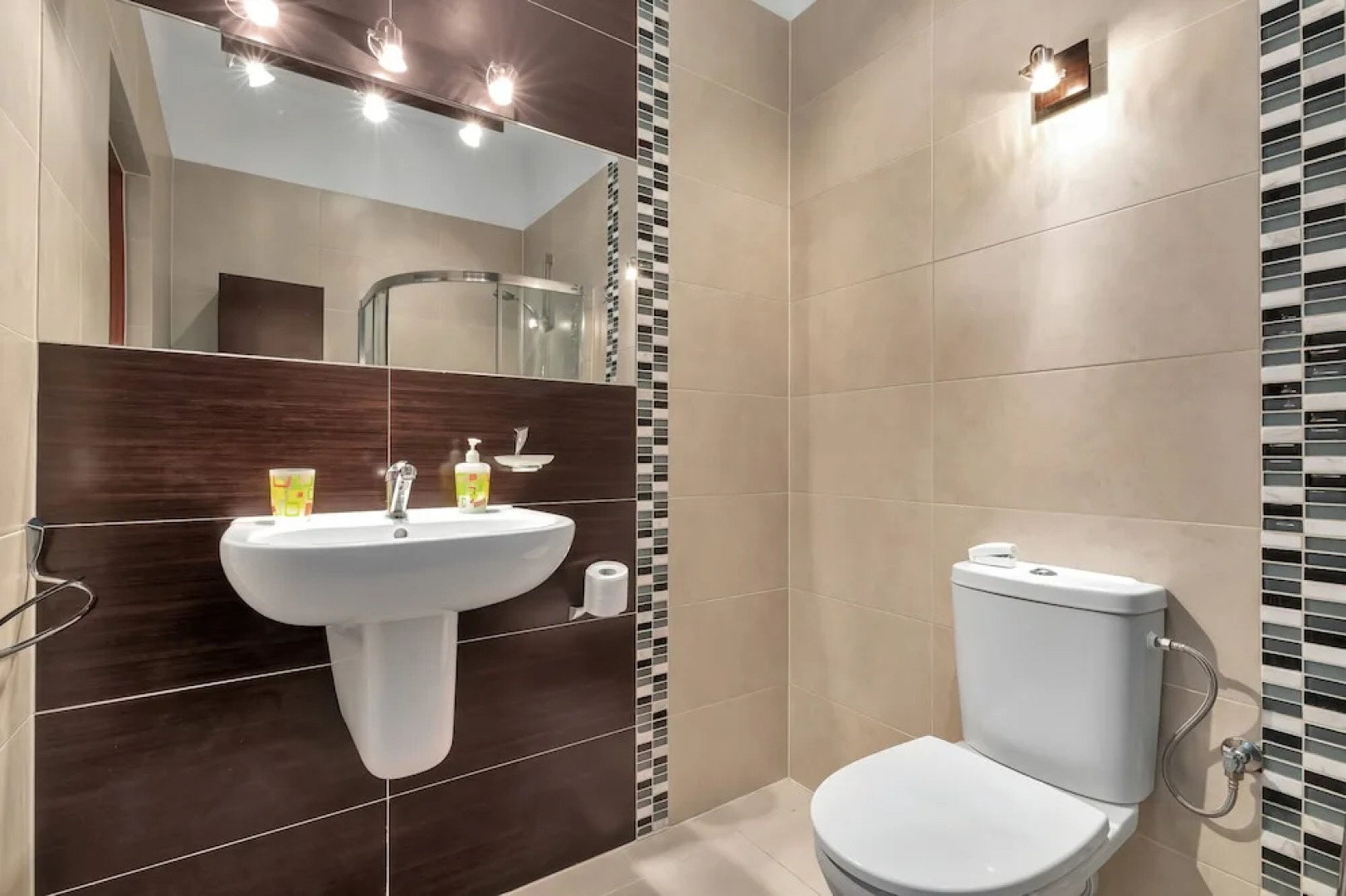 Apartments Lesna 17 by Renters