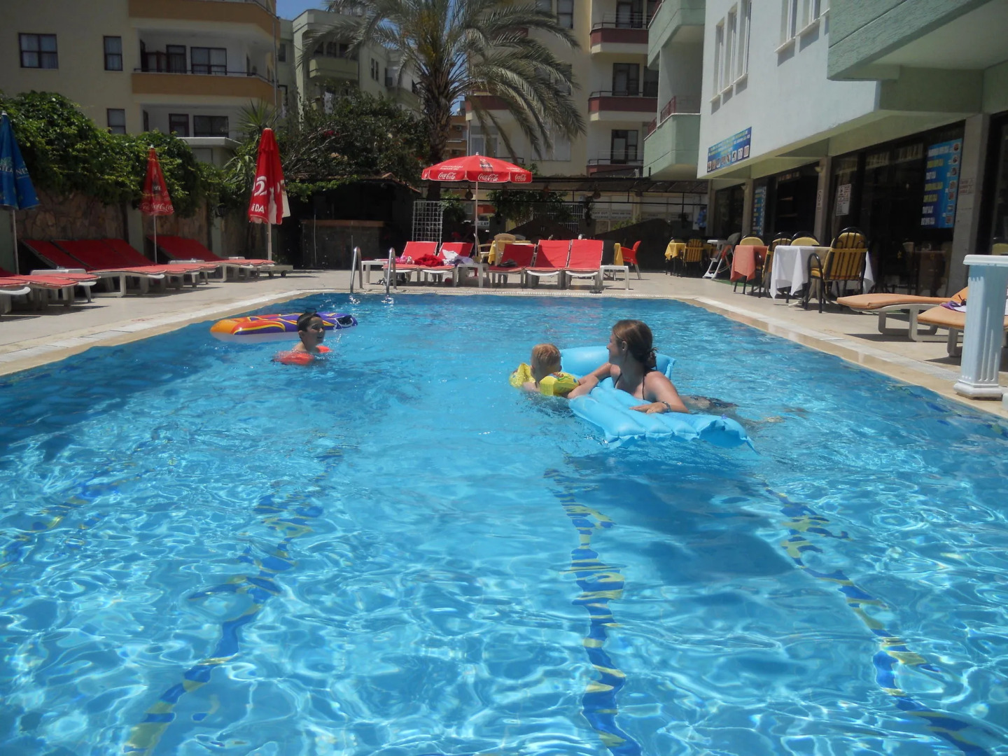 Cleopatra Icaria Apart Hotel