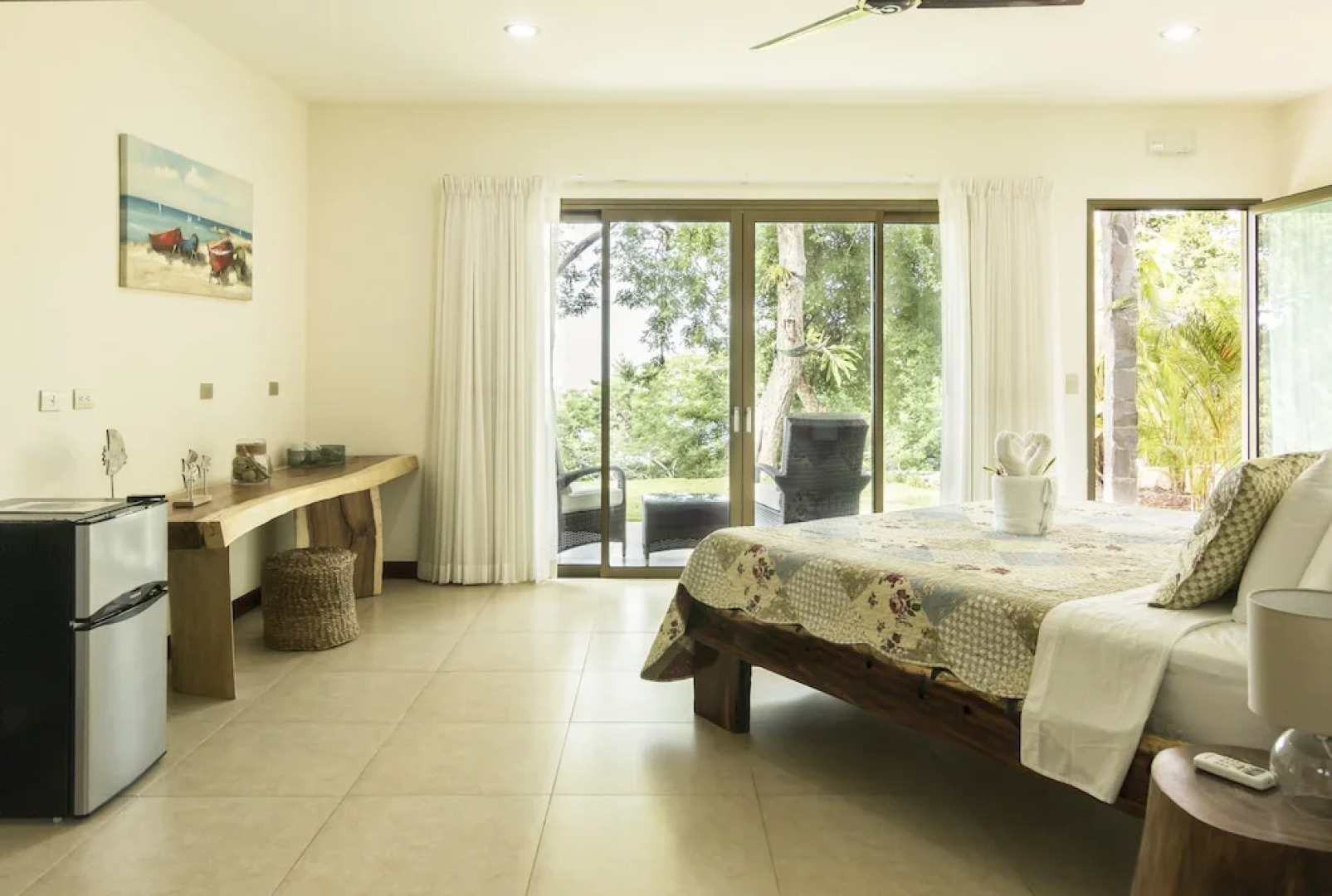 Cocobolo Beach Boutique Hotel