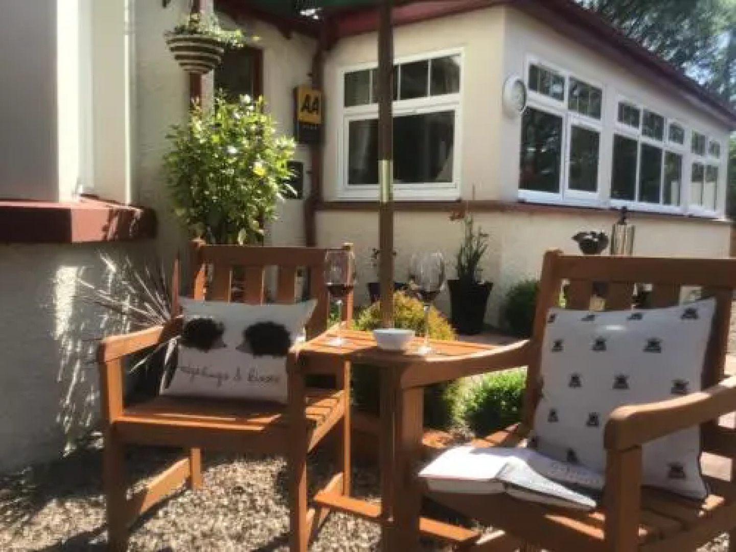 Smiddy House & Russell's Restaurant