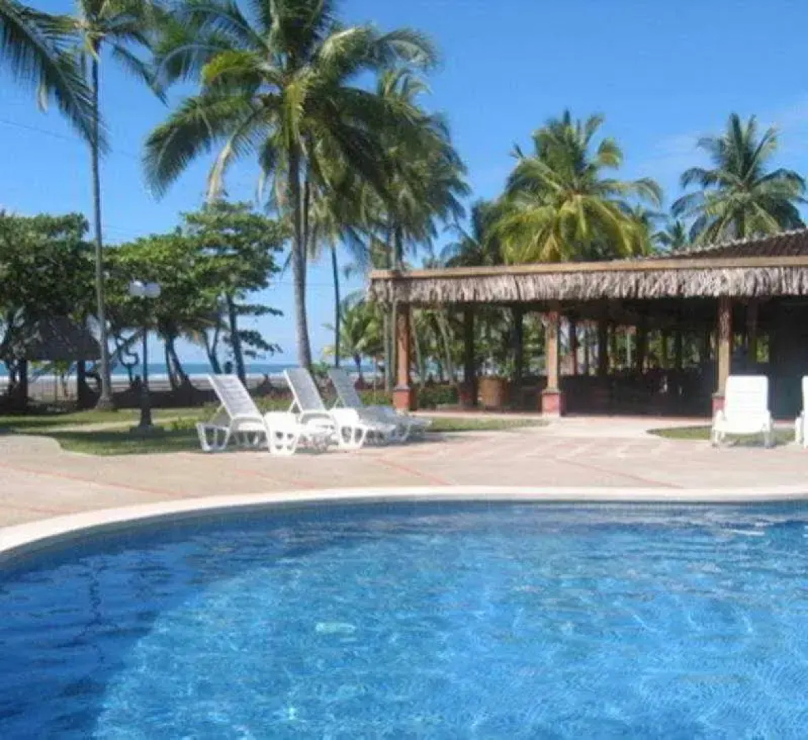 Sunset Del Mar Resort