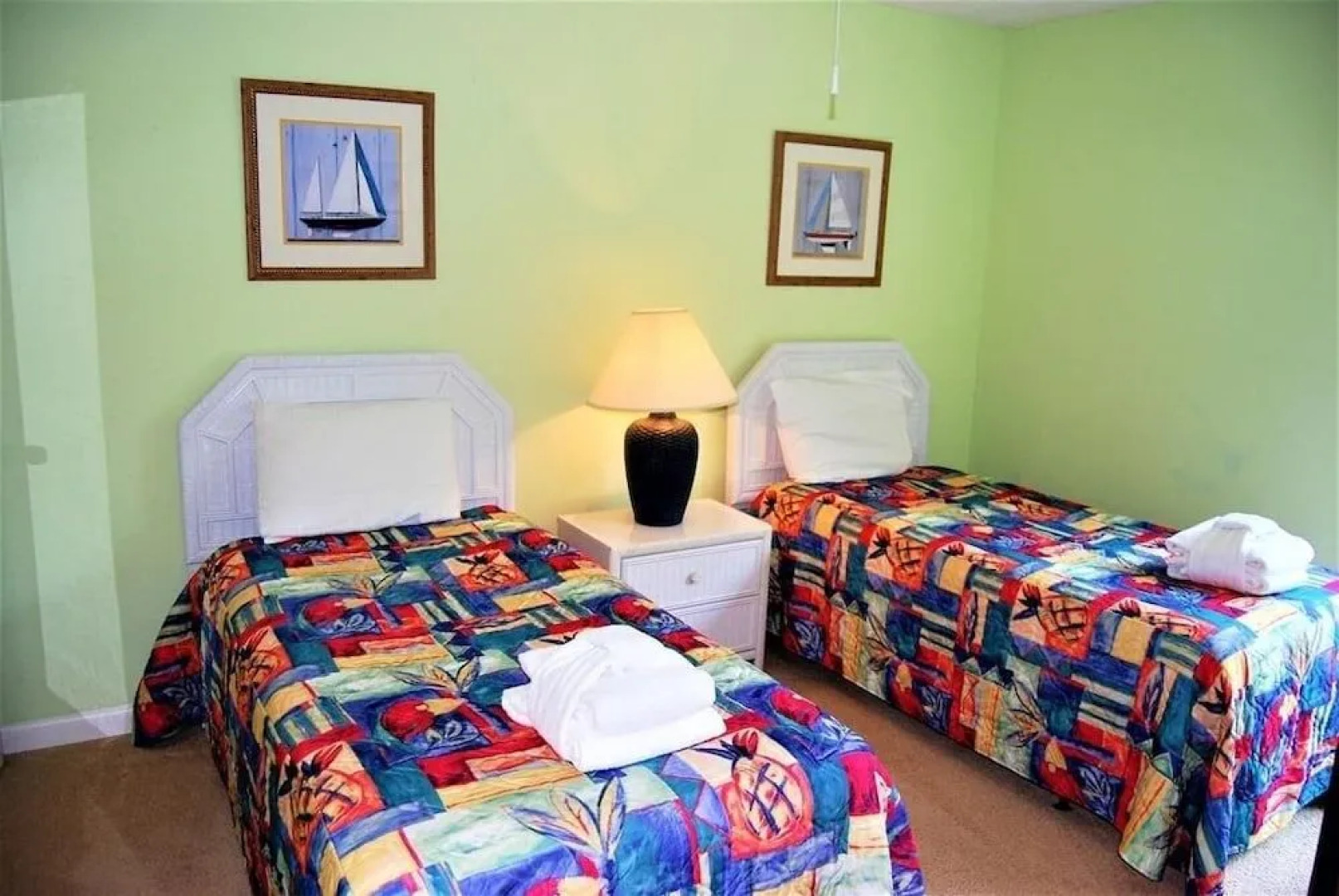 1582 Lagoon Villas 3 Br villa by RedAwning