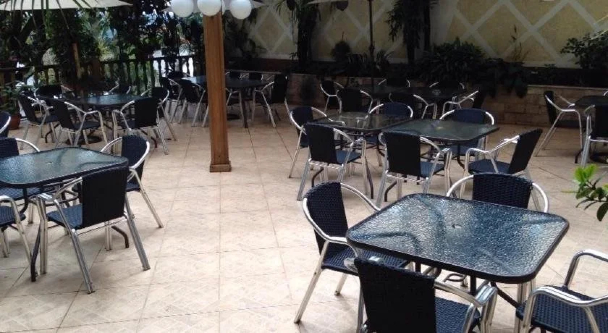 Hotel y Restaurant Austria