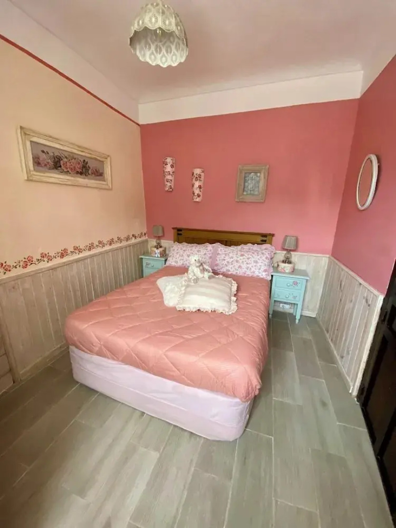 Self Catering Accommodation for the Larger Group