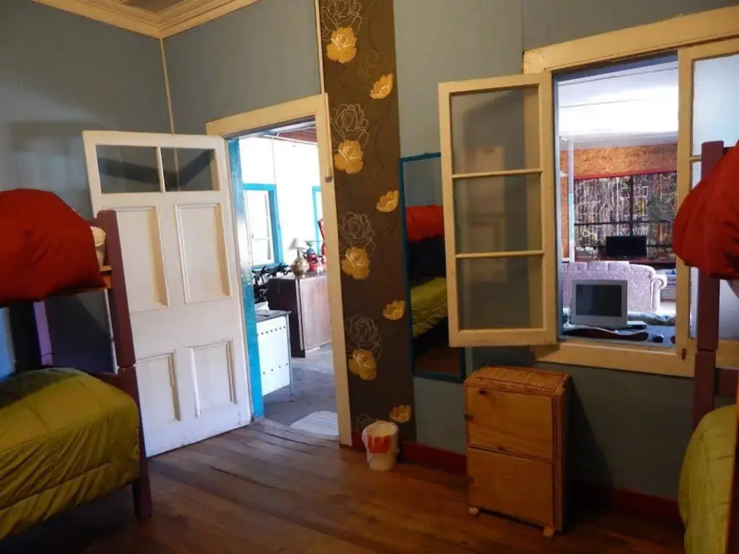 Street Garden Hostel