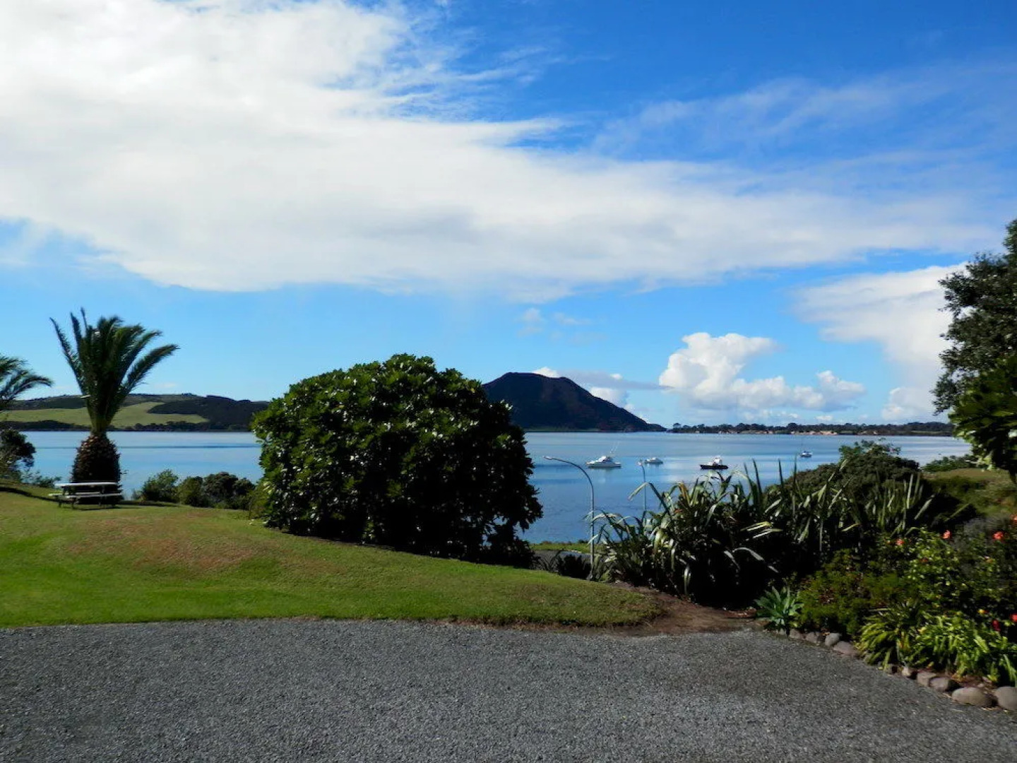 Pukenui Lodge Motel & Hostel/Backpackers