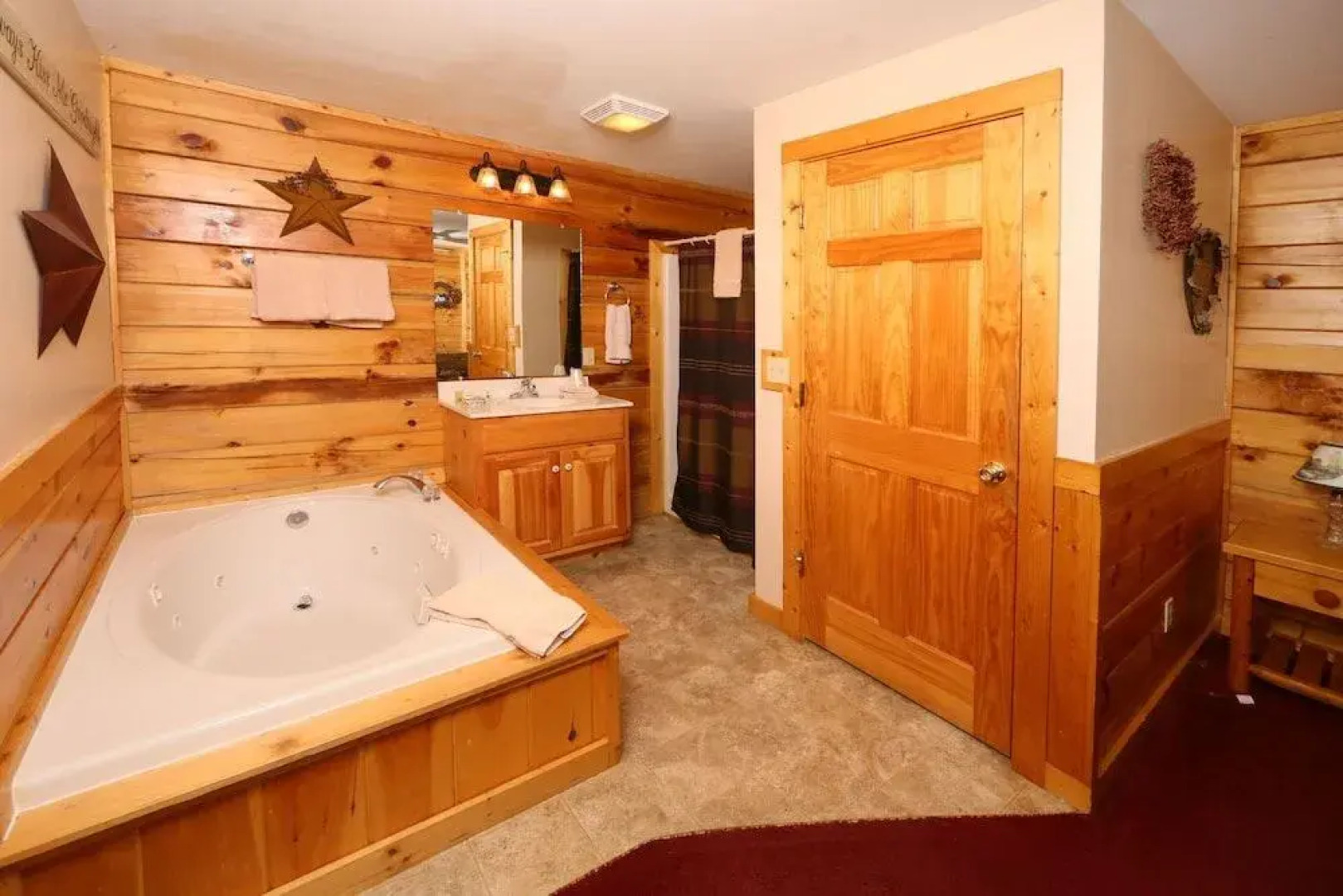 Hugs n Kisses - One Bedroom Cabin