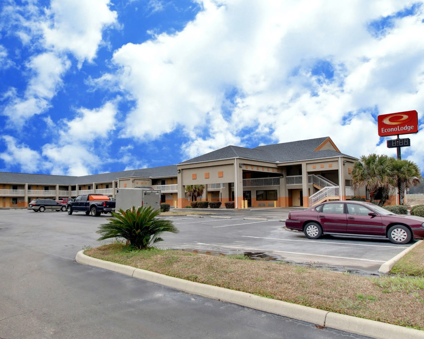 Magnolia Inn Townhouse Hattiesburg MS I-59