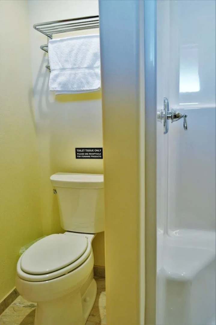 McAllister Inn & Lodging