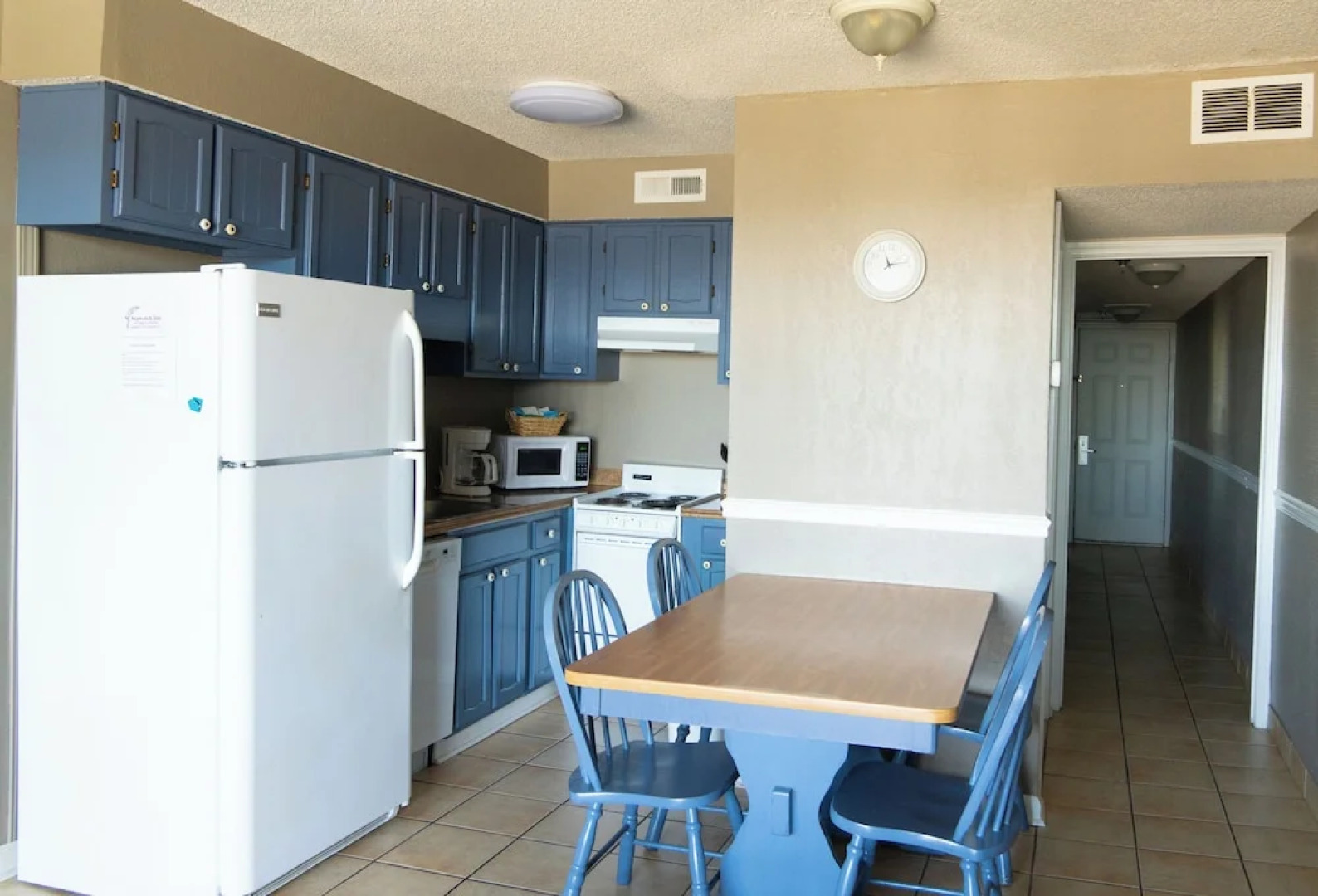 Taranova at Seawatch Inn