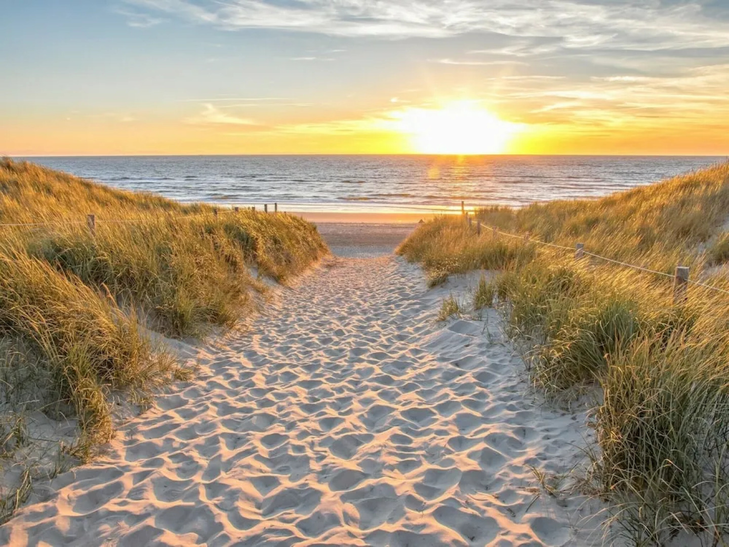 Luxury Villa With 3 Bathrooms, sea at 400 m