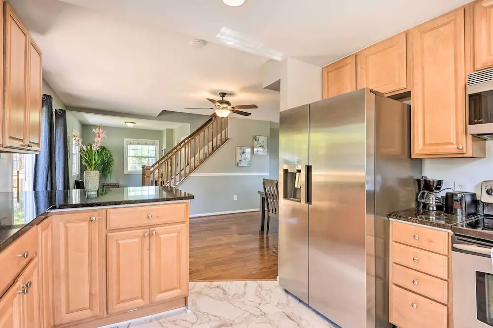 Sunny Glen Burnie Home - On-site Water Access