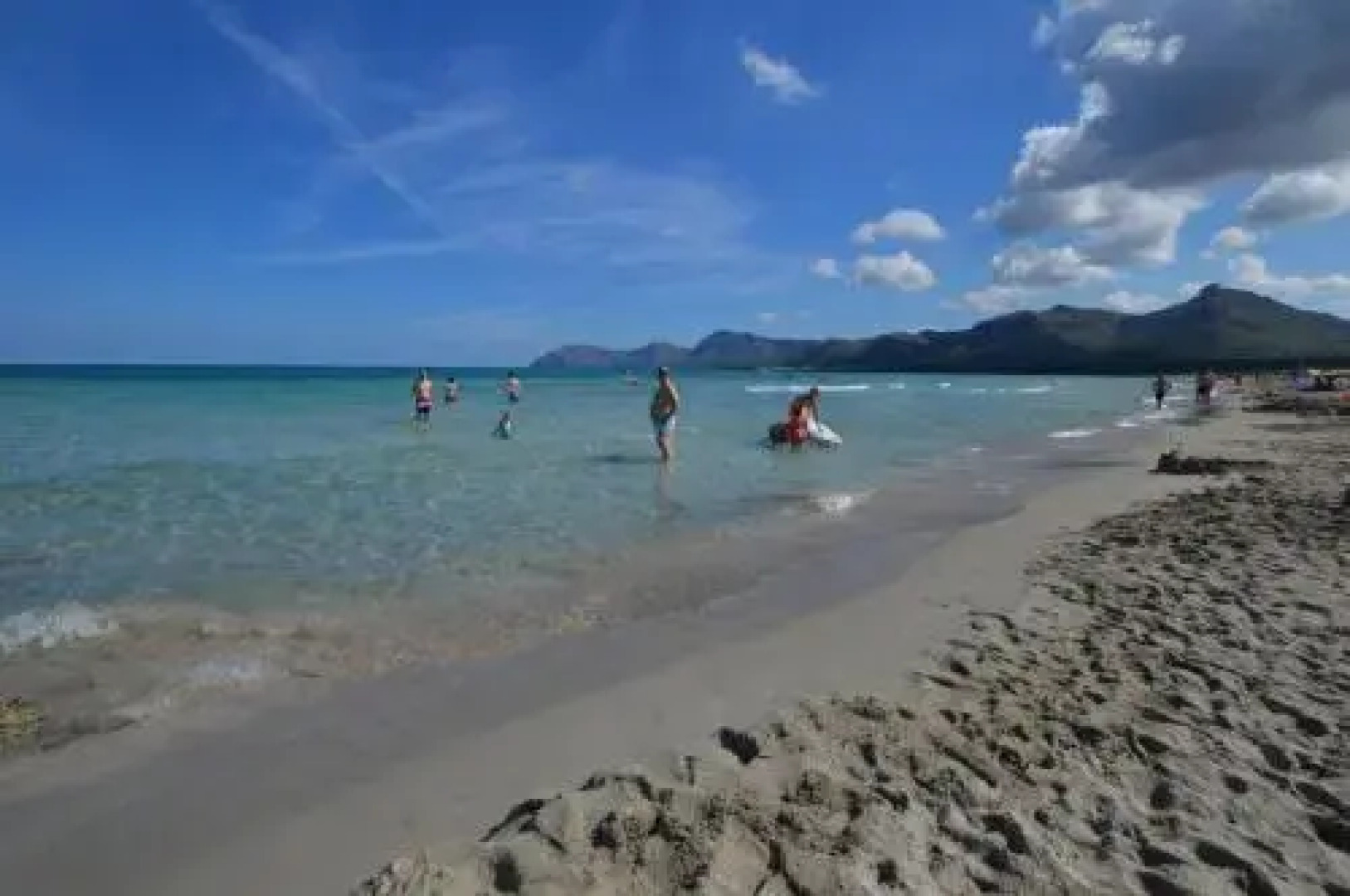 Modern Chalet with sea views in Son Serra