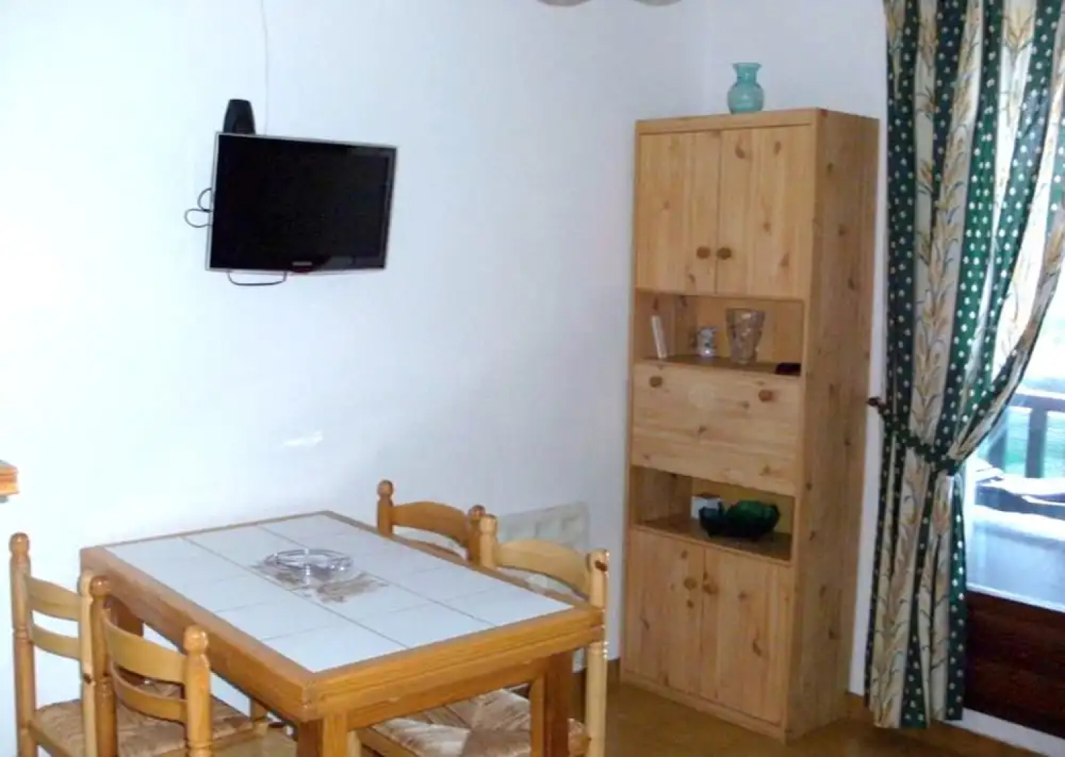 Studio in Canet-en-roussilon, With Wonderful Mountain View and Furnish