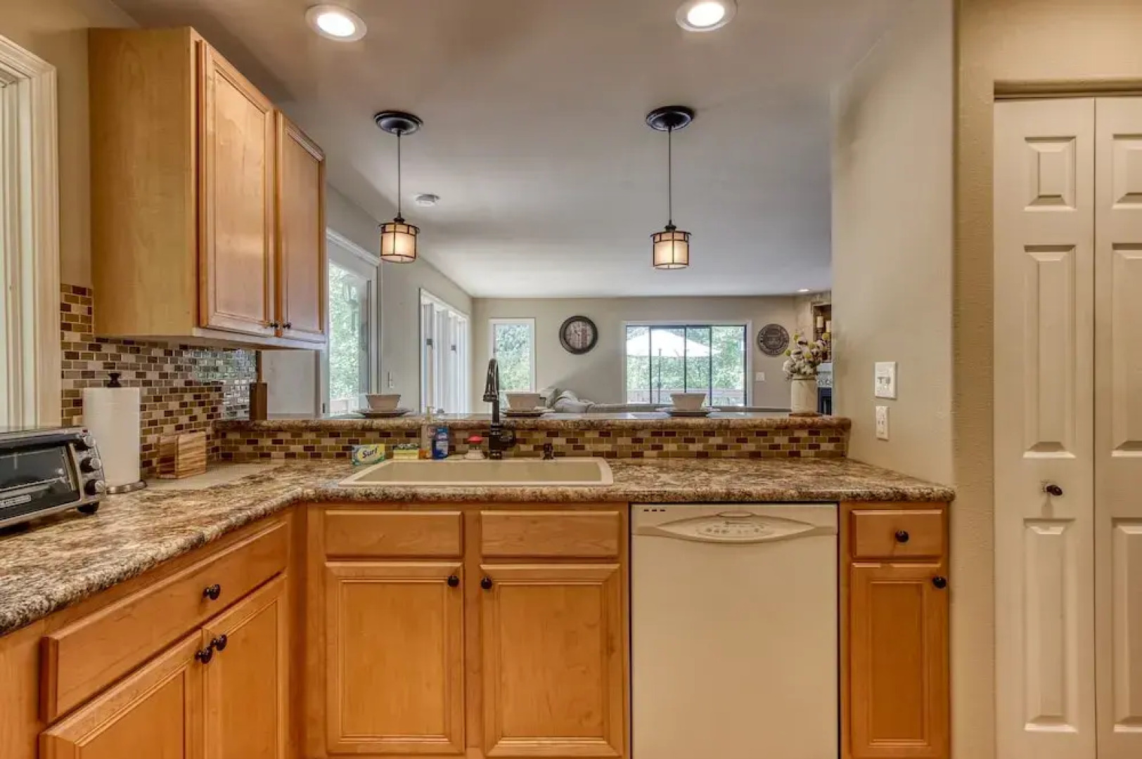 Deer & Doe by HoneyBearCabins