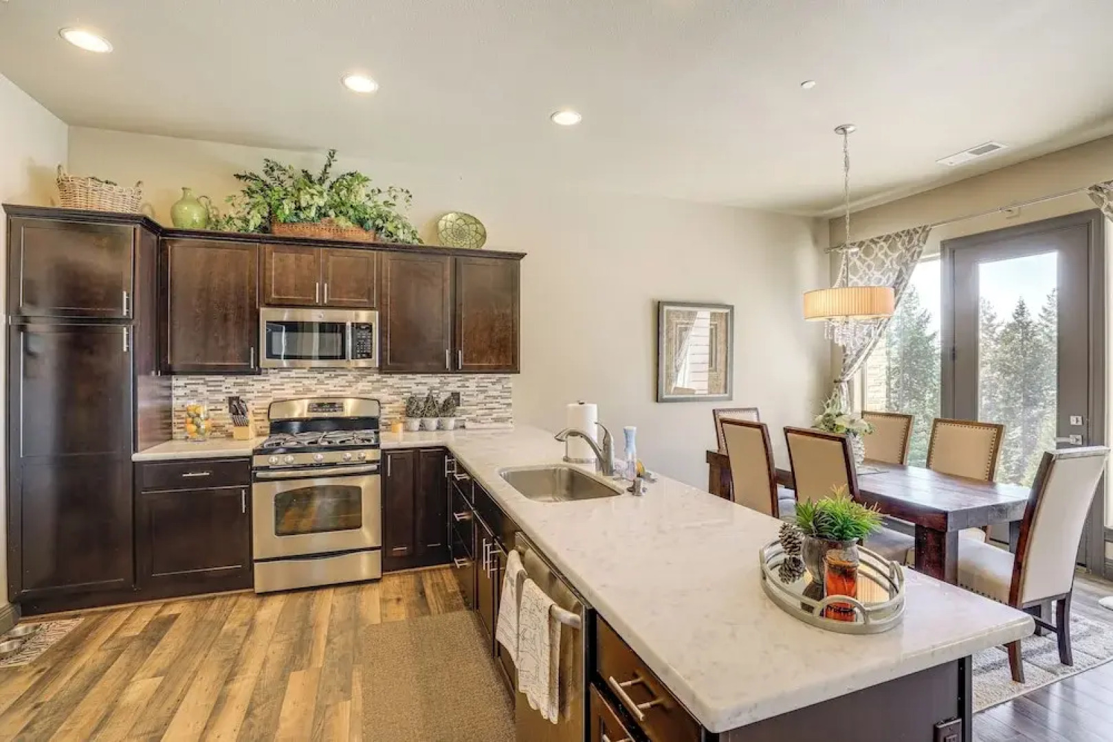 Fire Pit + Views: Serene Lake Almanor Retreat