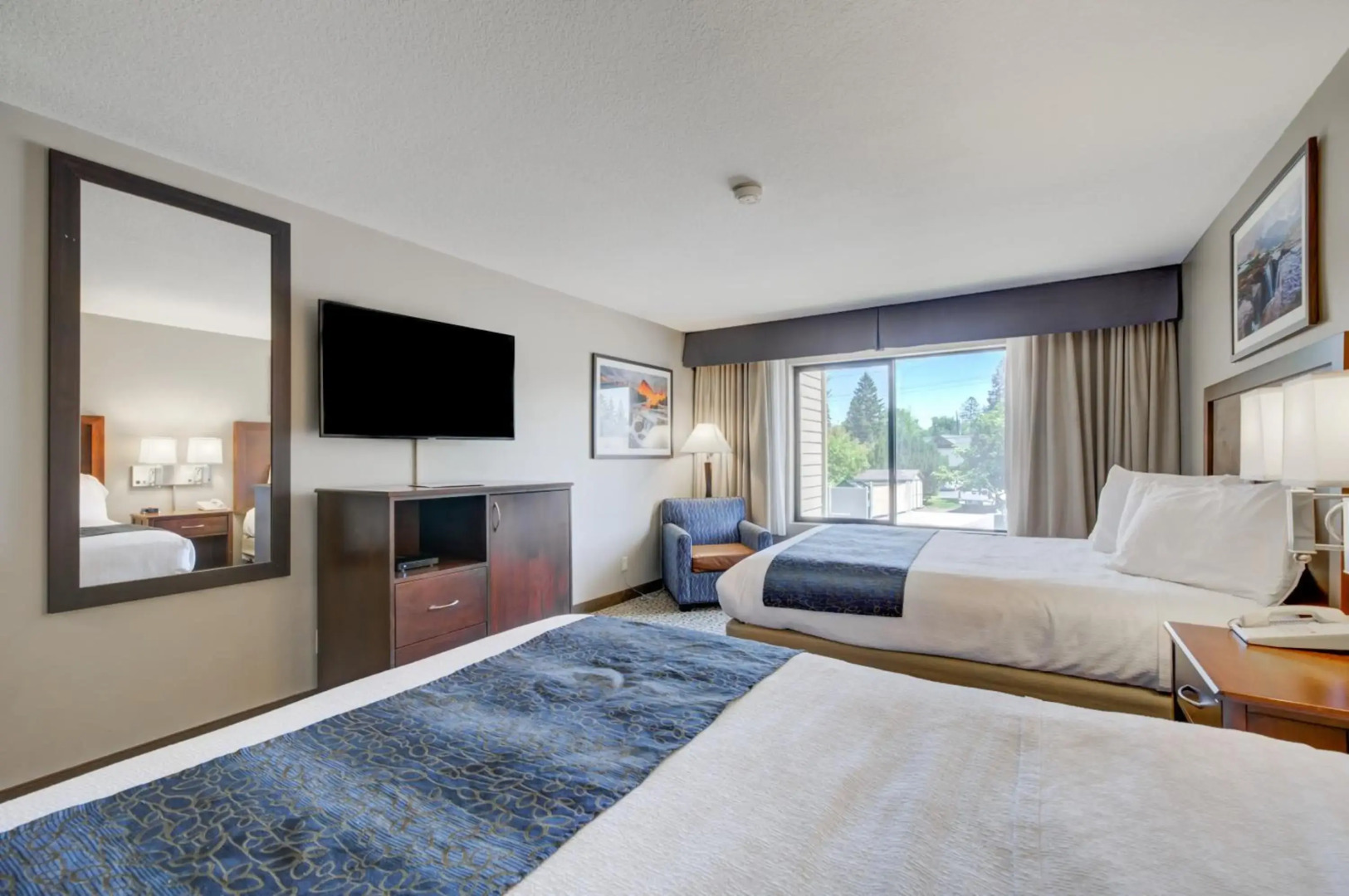 Whitefish Riverfront Hotel