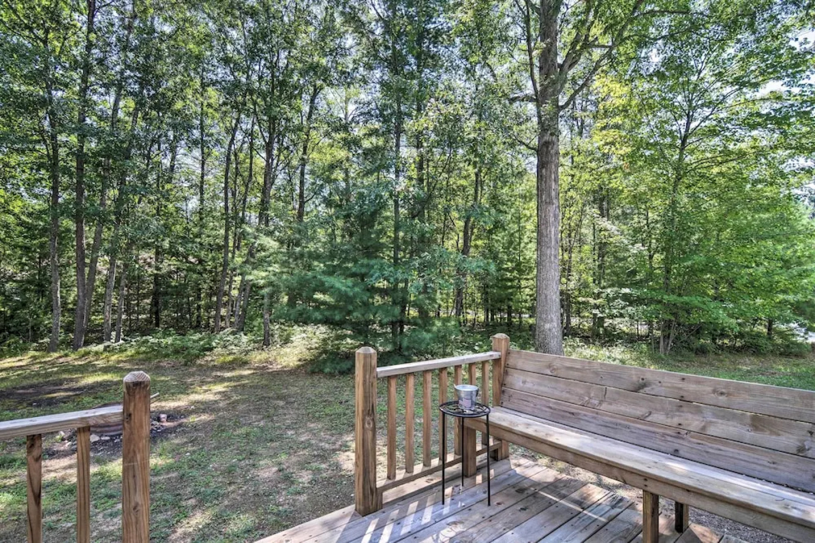 Upscale Family Cottage < 1 Mi to Higgins Lake