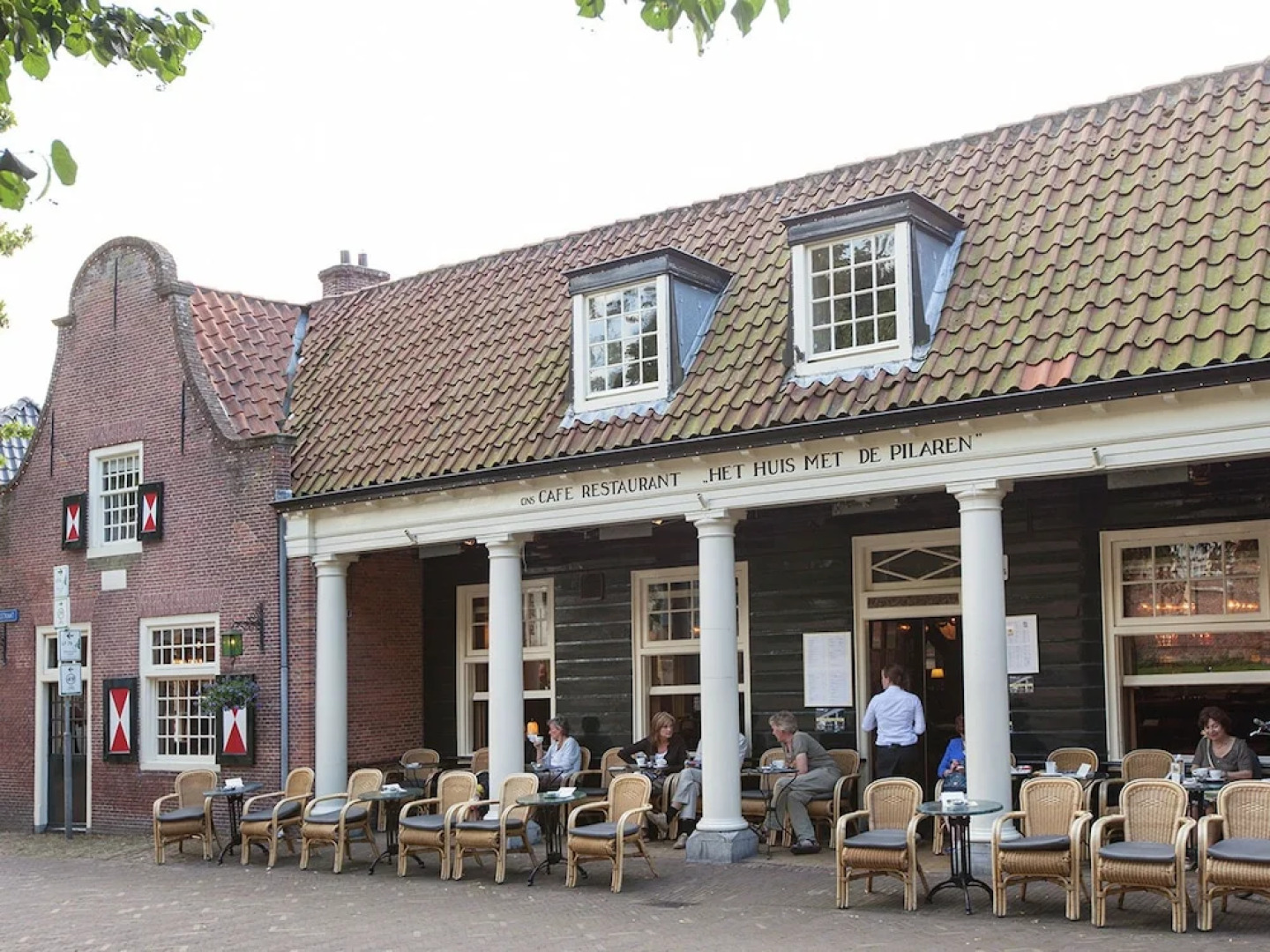 Terraced House at the Edge of Bergen With a View Across the Fields