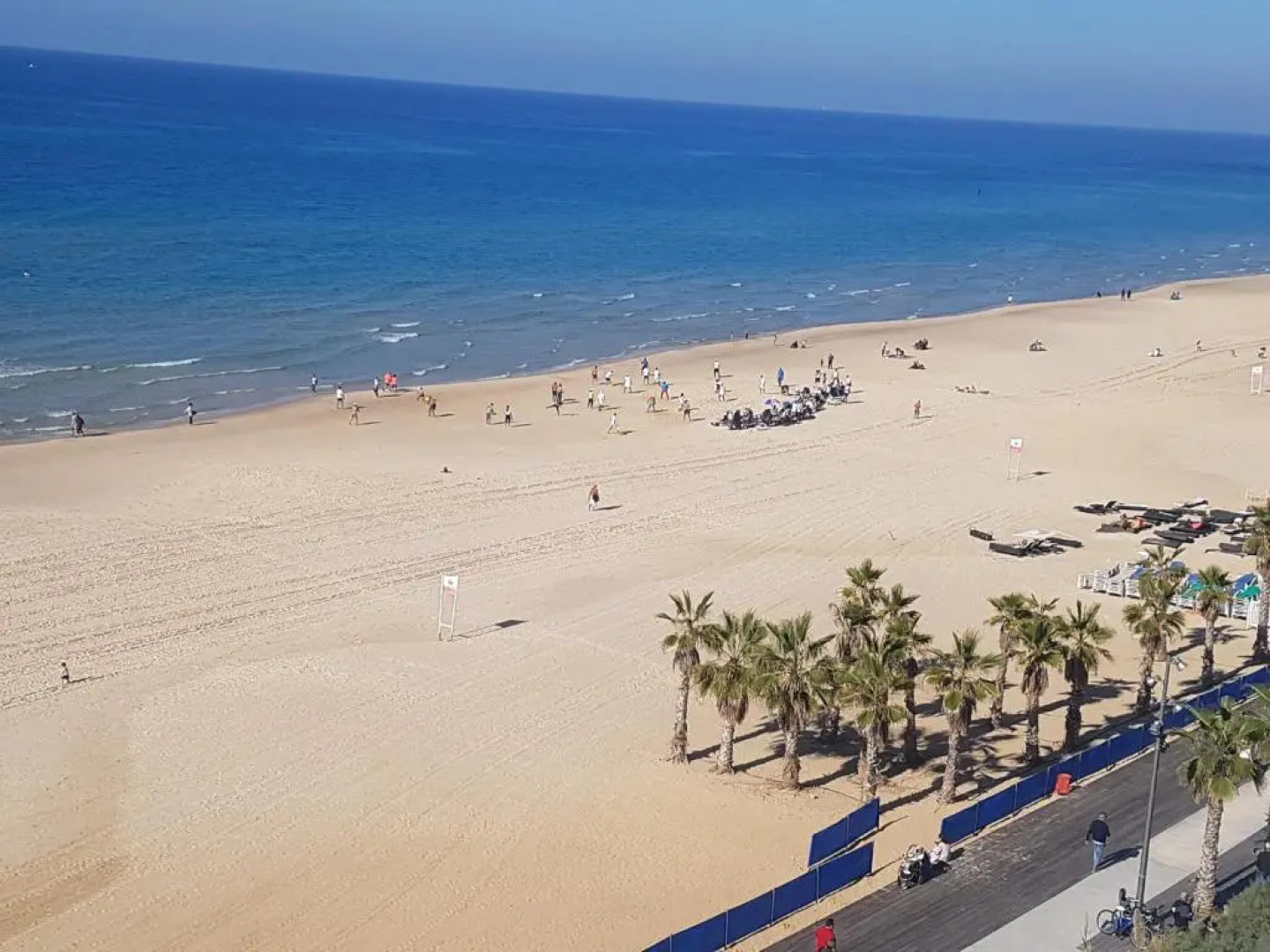 Colony Beach Apartment 705