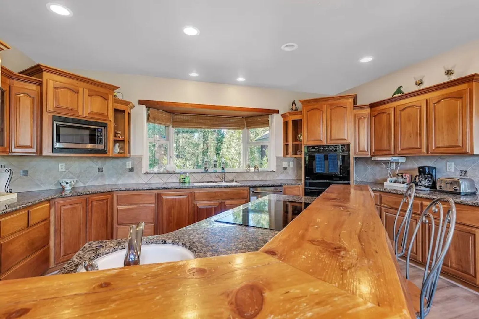 Gorgeous 5 BDR Travioli Mountain Retreat for 10!