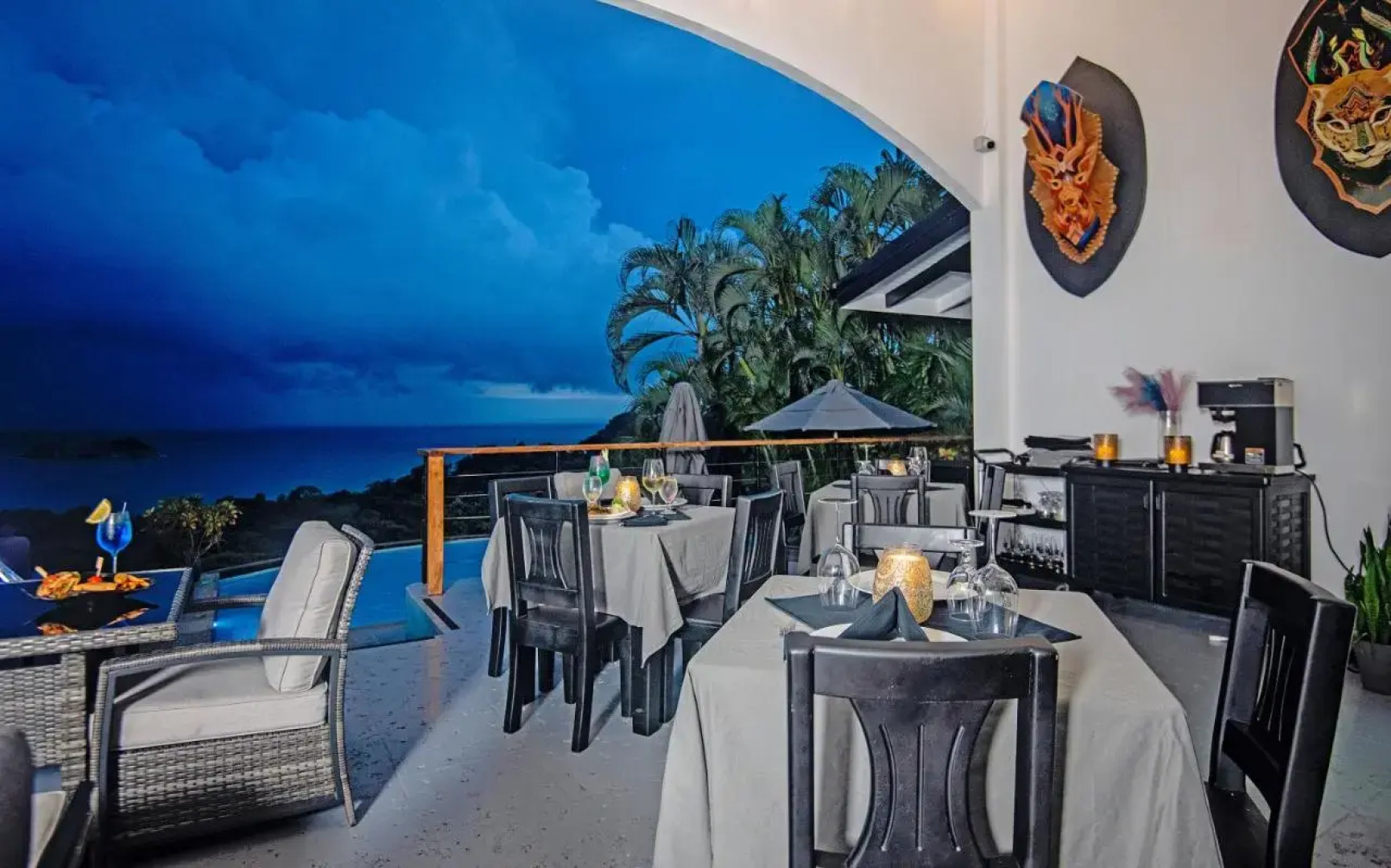 Villa Roca Boutique Resort & Suites   Adult Only