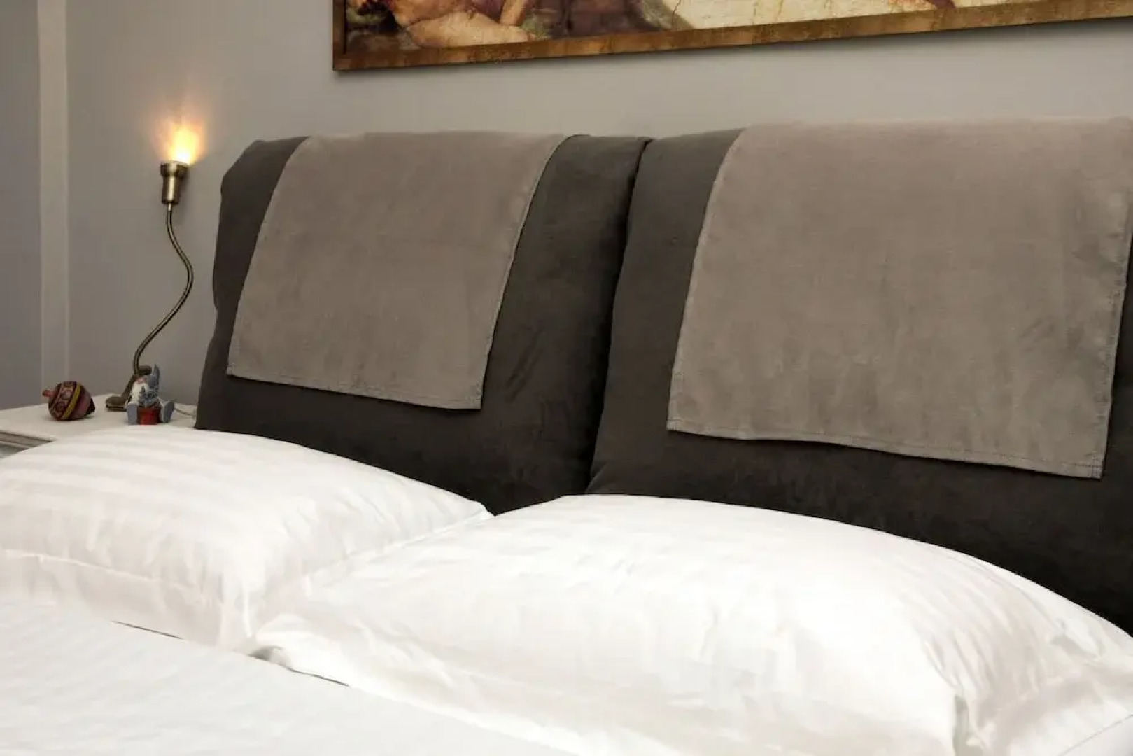 Athens Classic Retro Home