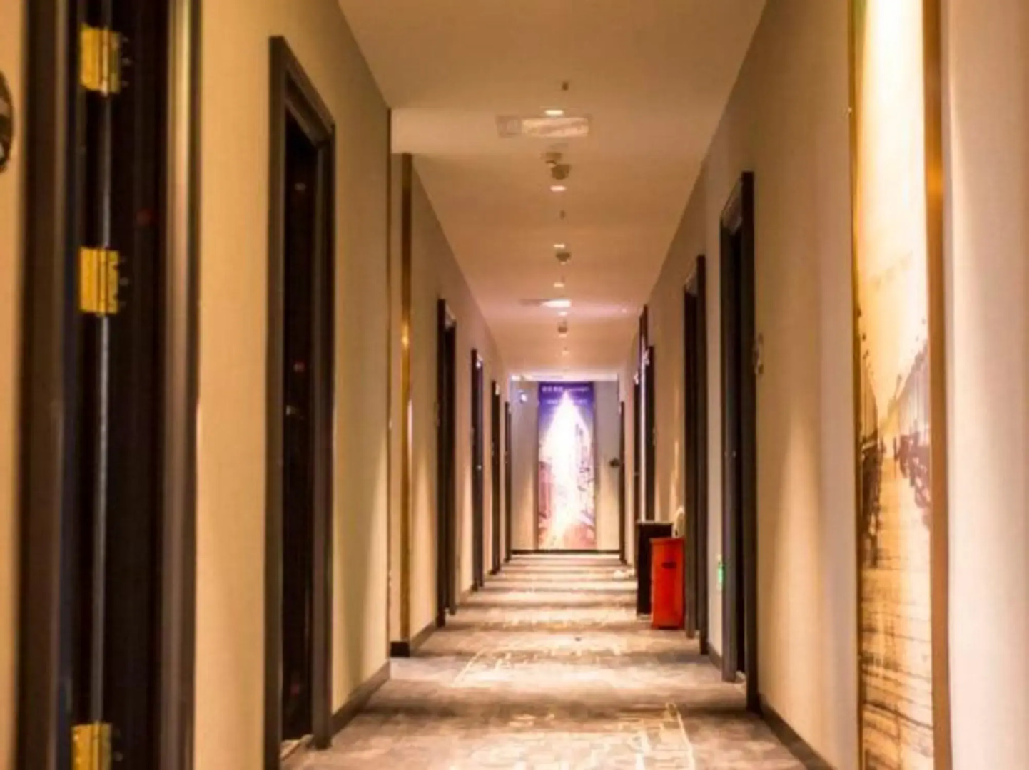 Junkai Business Hotel