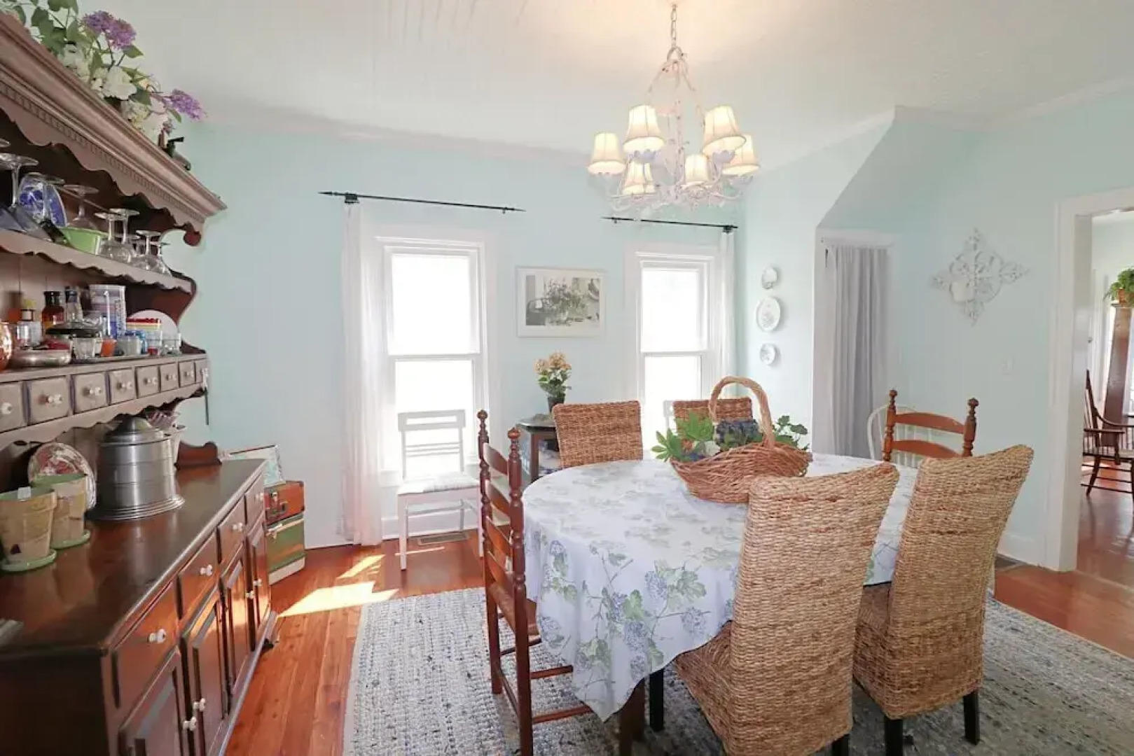 3723 Pleasant Ave. 3 Bedroom Home by RedAwning