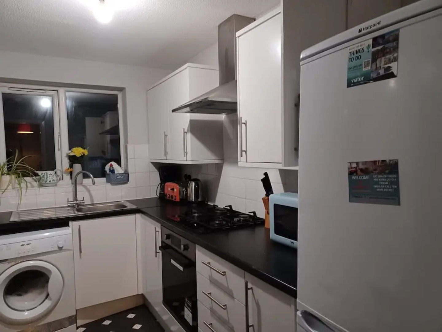 Huku Kwetu - Fieldfare Green