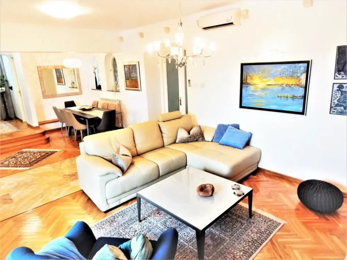 Villa Umag in Umag With 5 Bedrooms and 5 Bathrooms