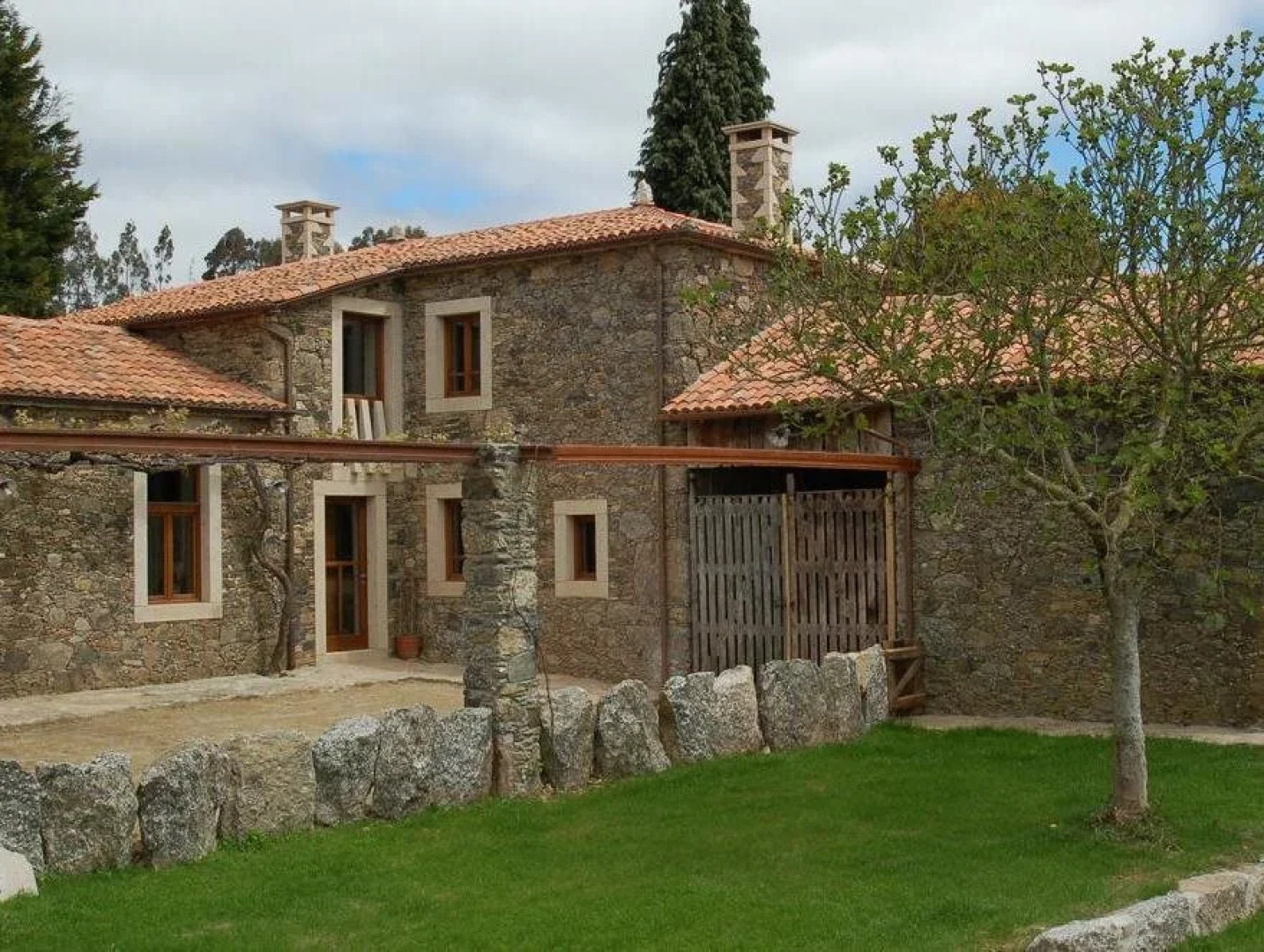 Casa De Abaixo