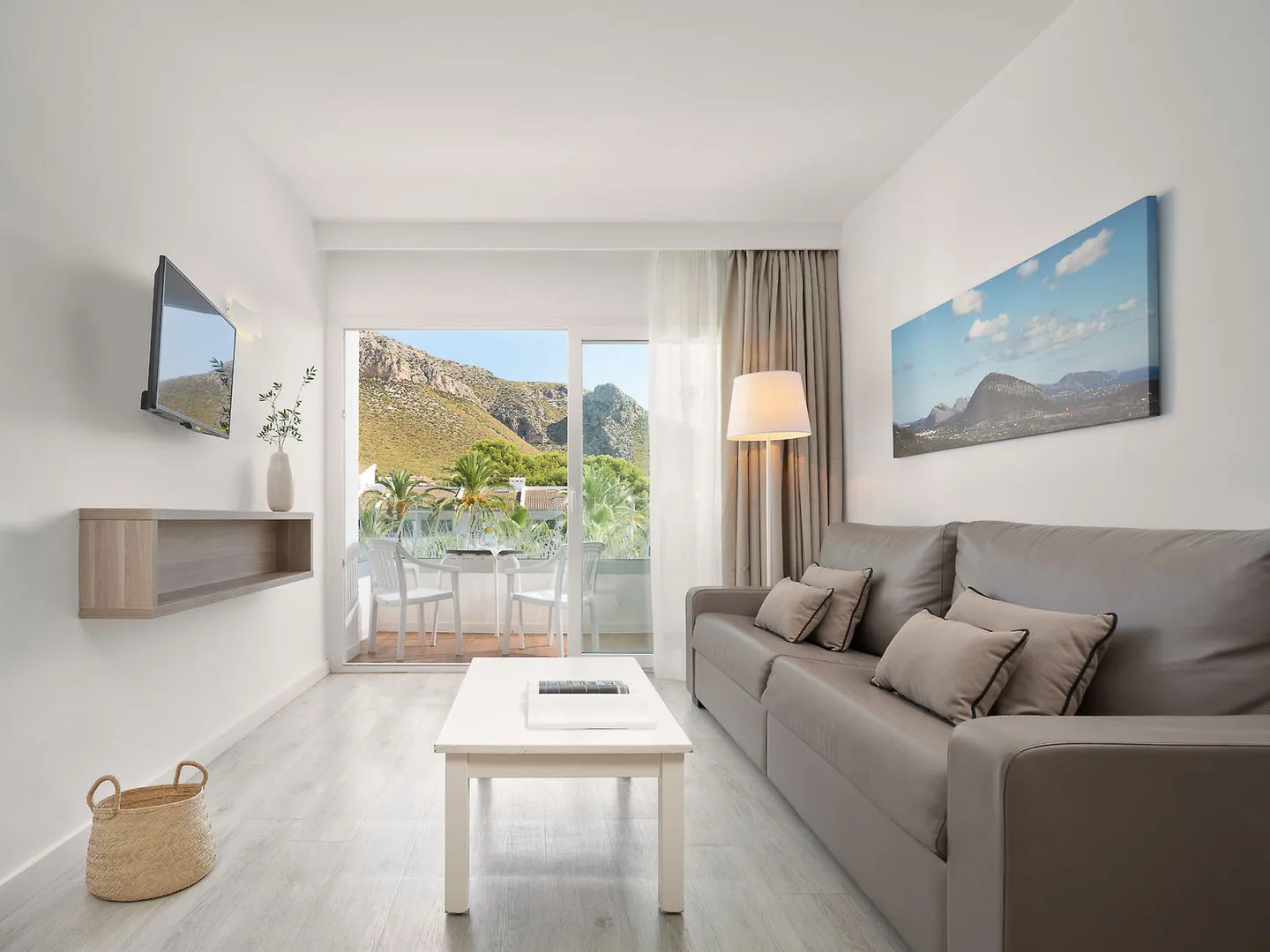 Puerto Azul Suite Hotel